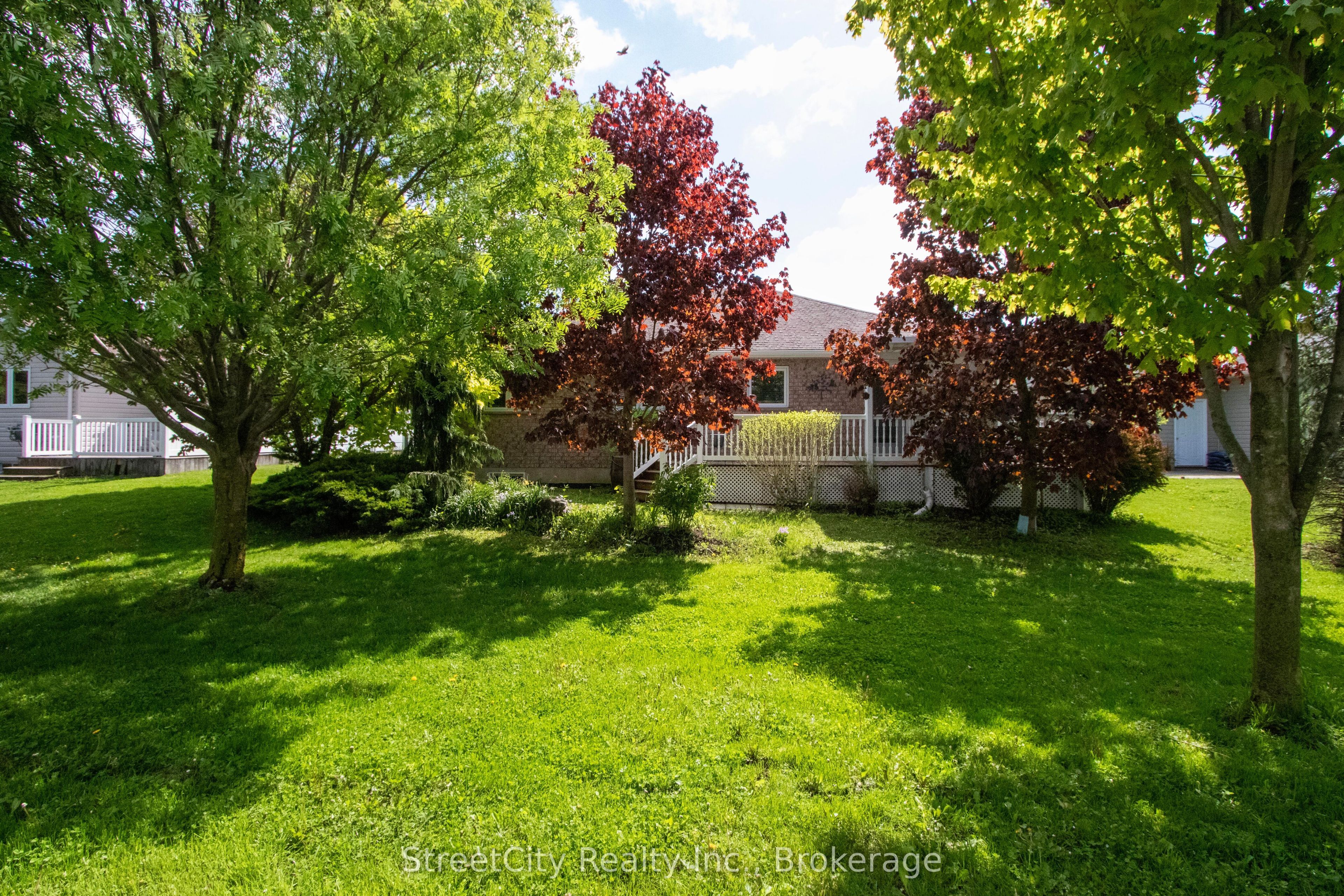 #21 - 30 Ann Street Property Photo 35