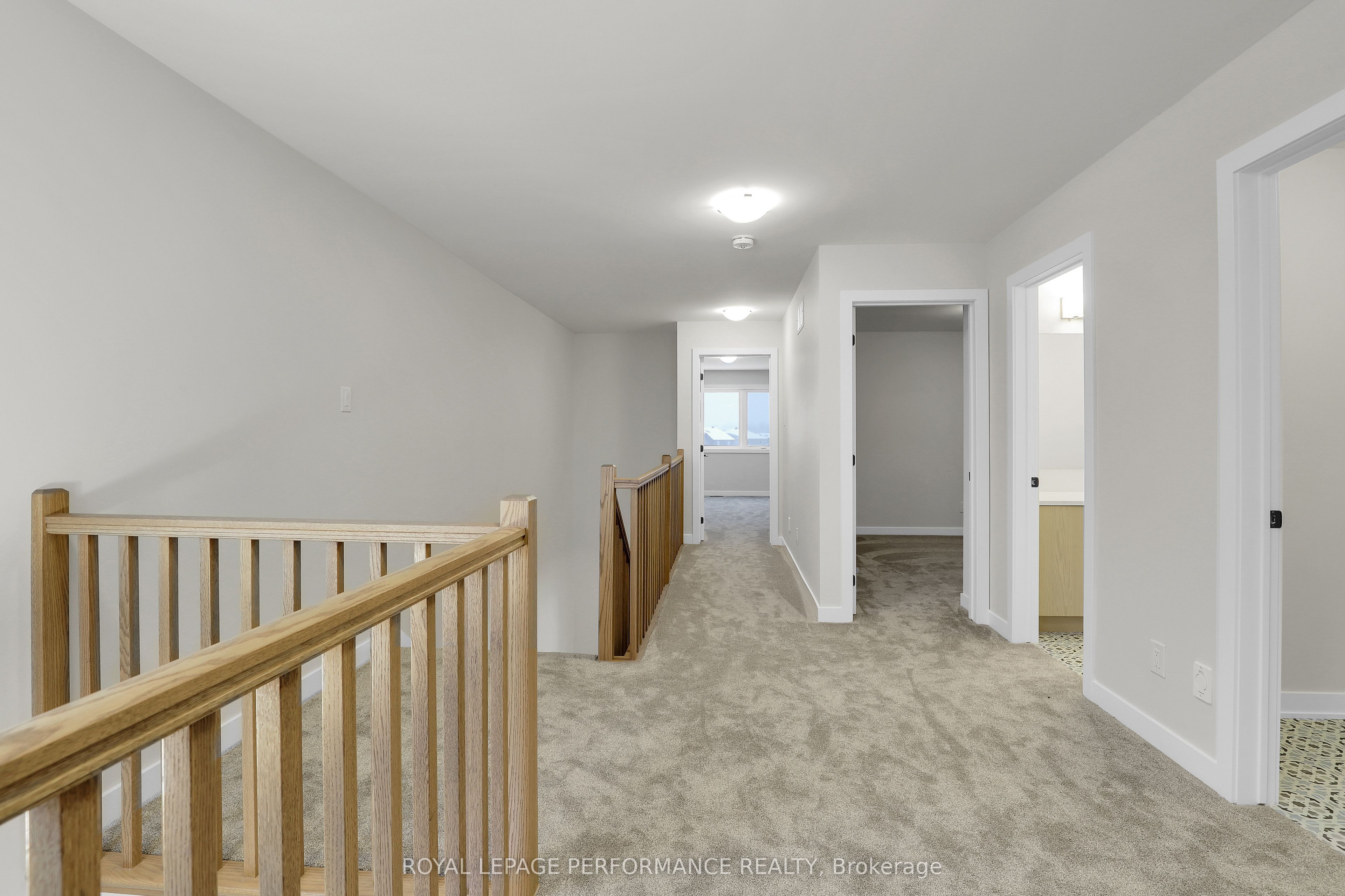 556 Paakanaak Avenue Property Photo 28
