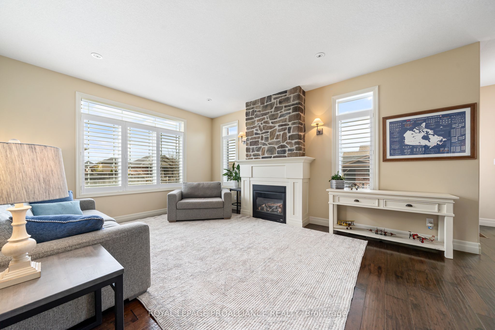 19 Scenic Drive Property Photo 8