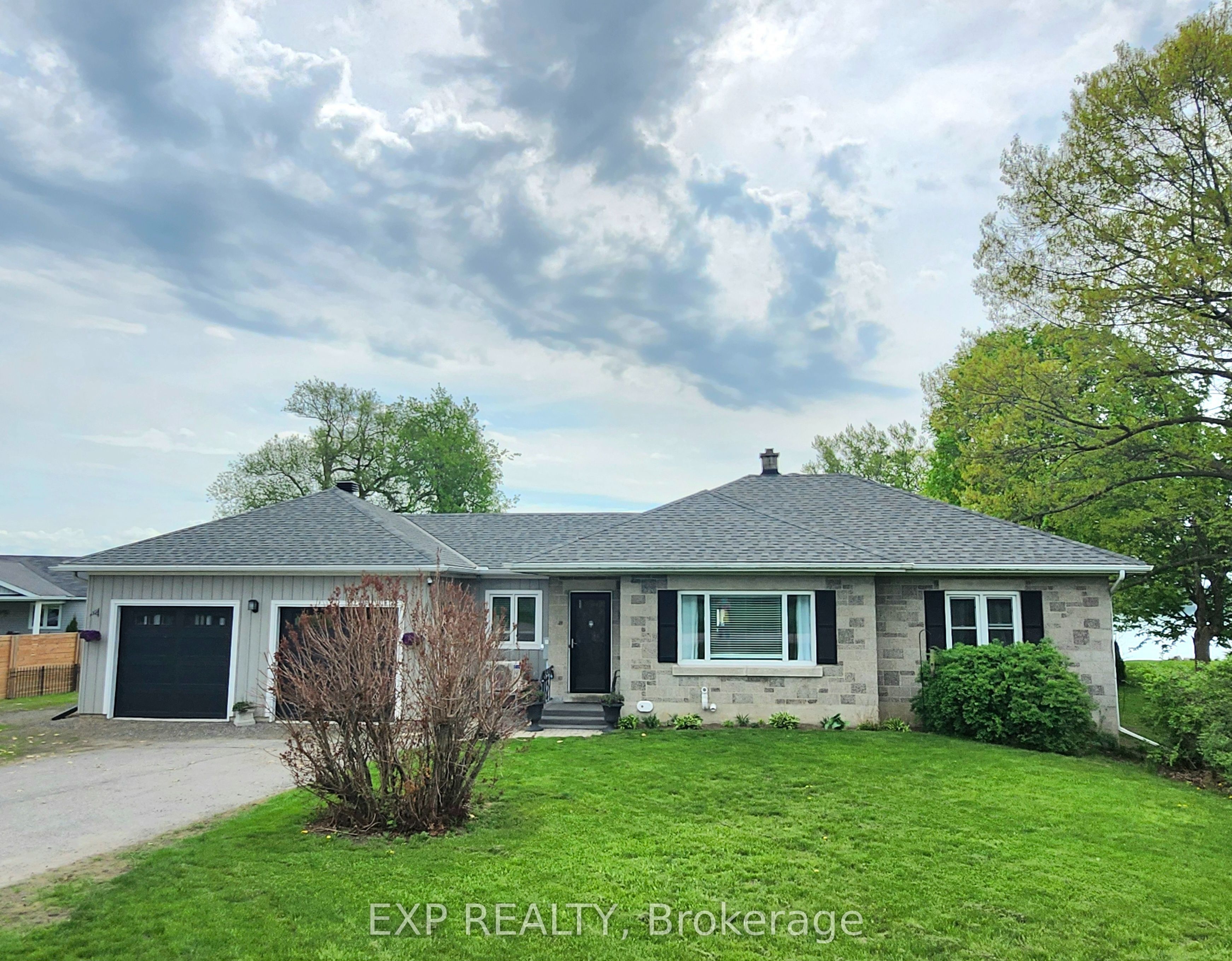 1433 County Rd 2 Road Property Photo 1