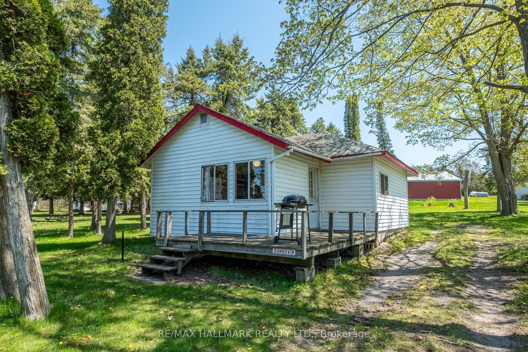 #108 - 449 Island View Road Property Photo 1