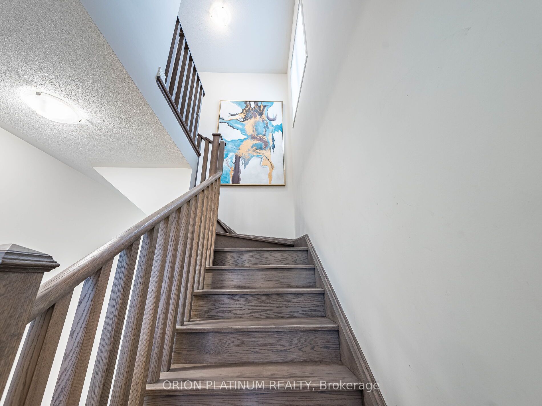 22 Holcomb Terrace Property Photo 27
