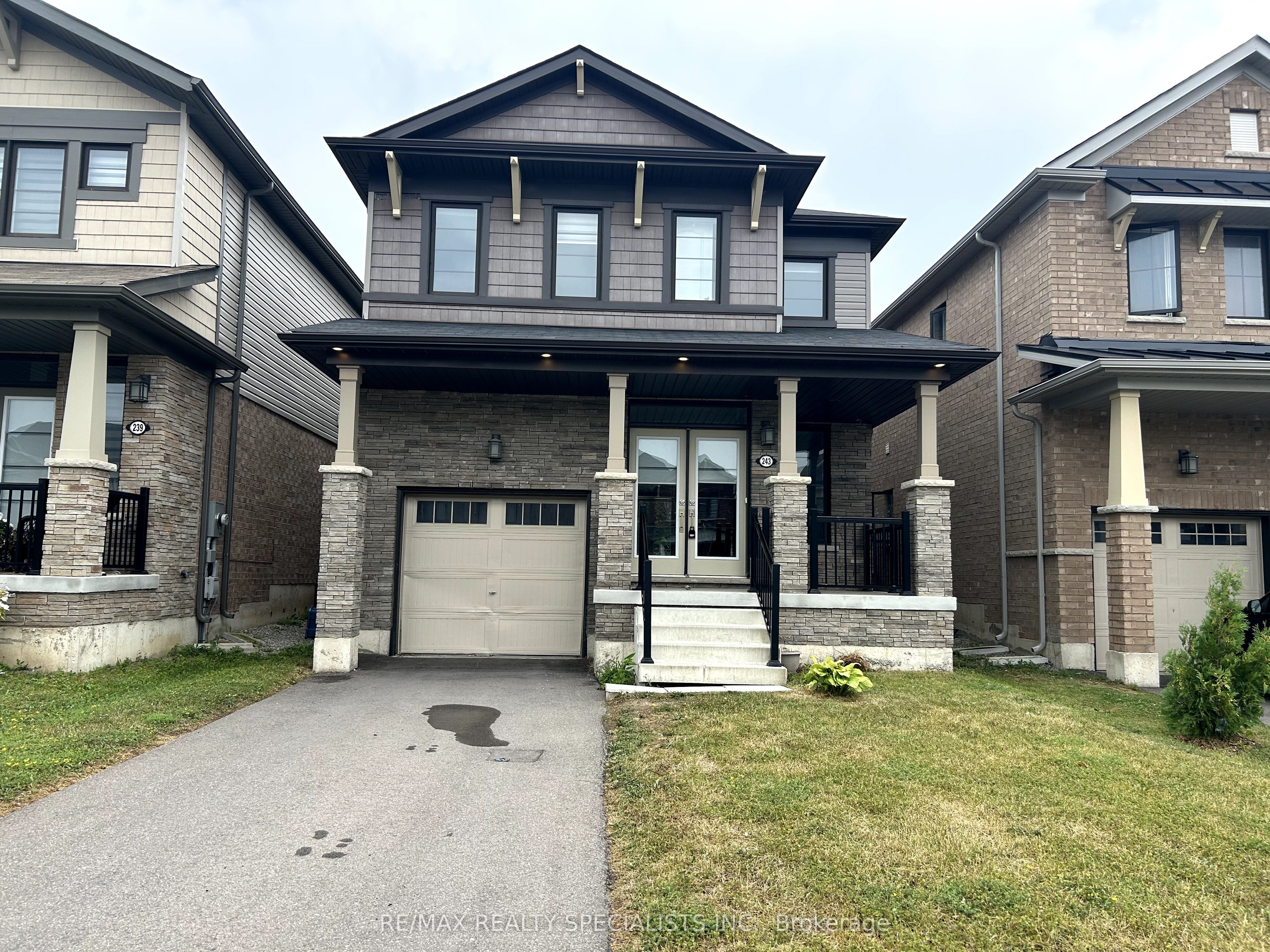 243 Bedrock Drive Property Photo 2