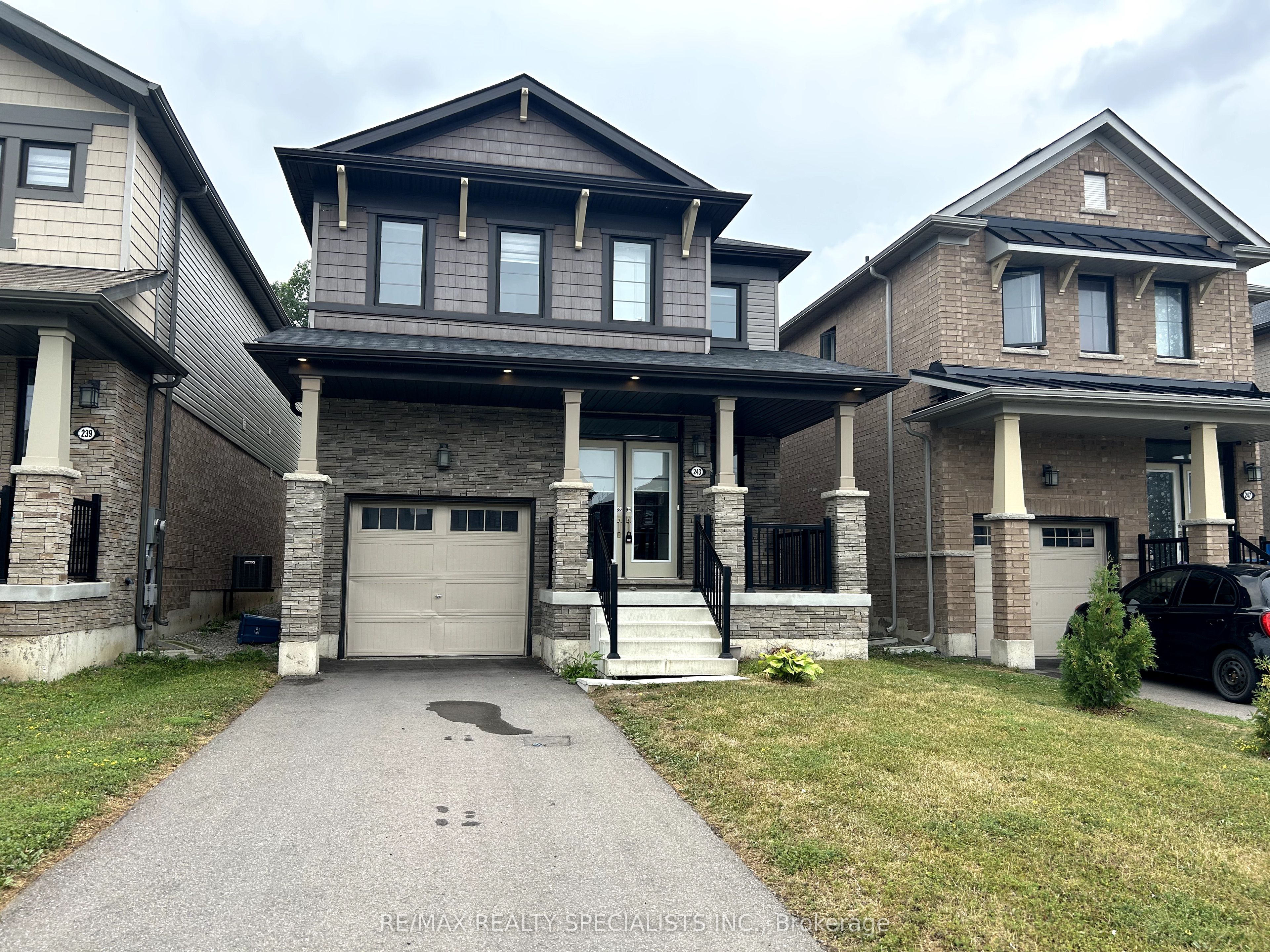 243 Bedrock Drive Property Photo 3