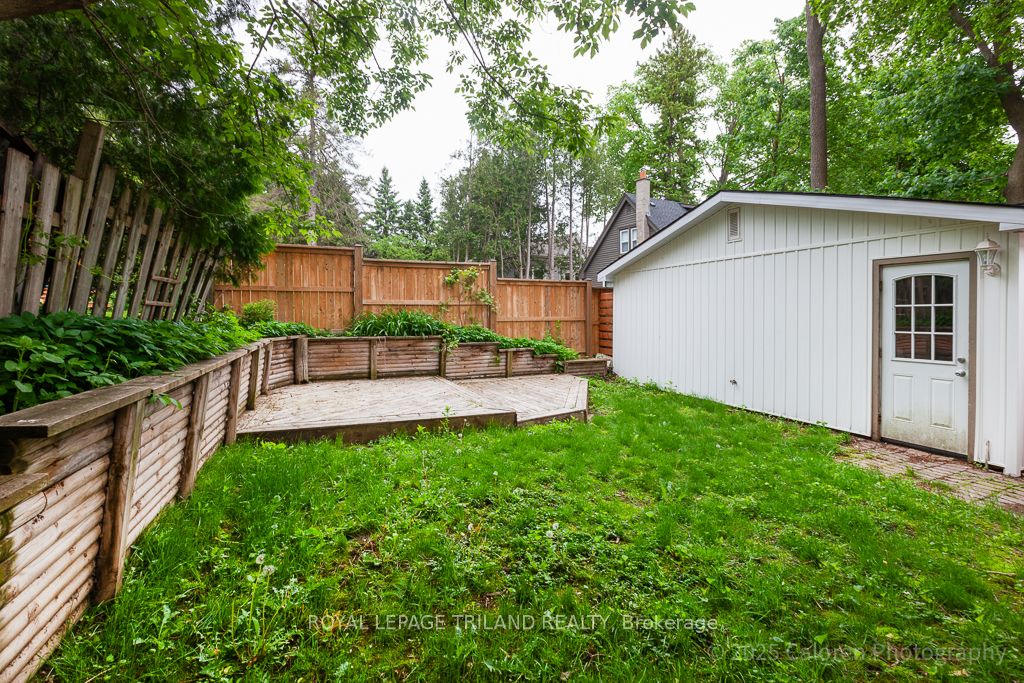 253 Riverside Drive Property Photo 8