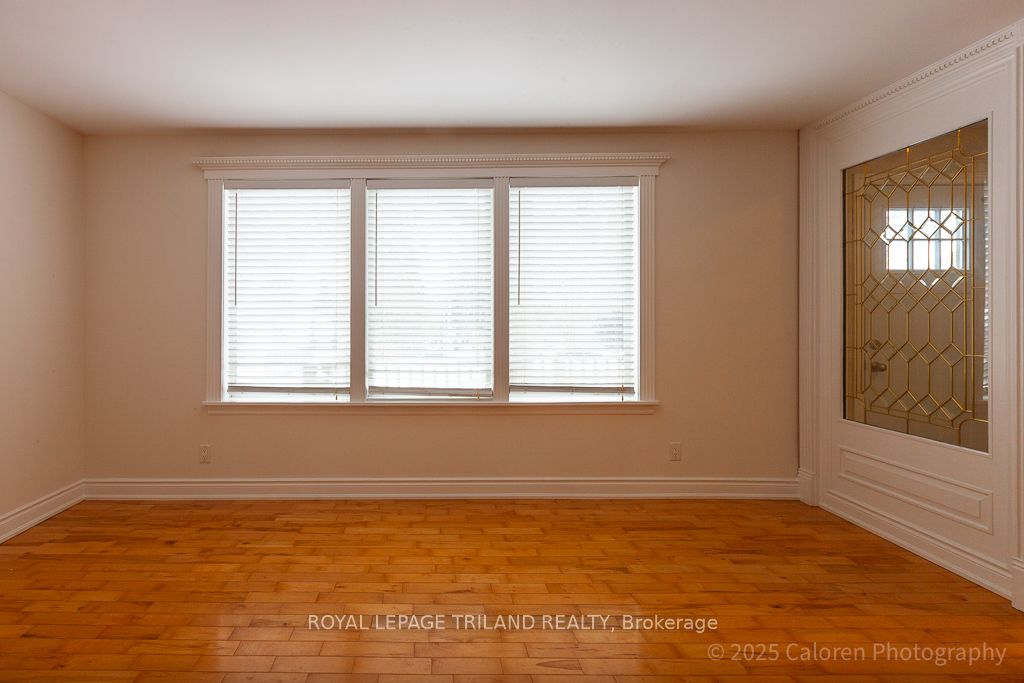 253 Riverside Drive Property Photo 18