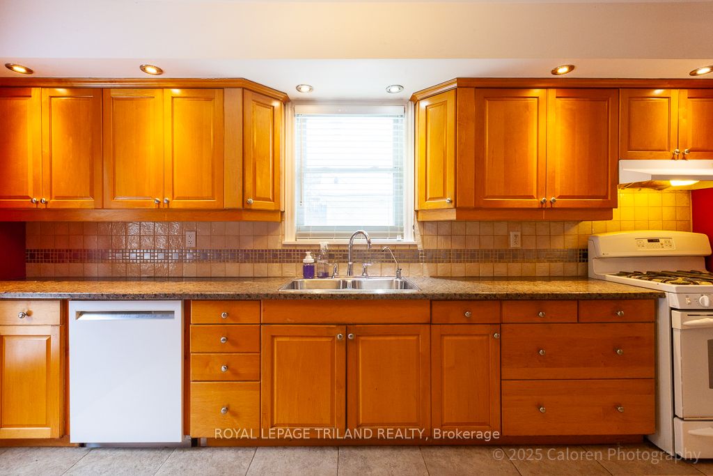 253 Riverside Drive Property Photo 27