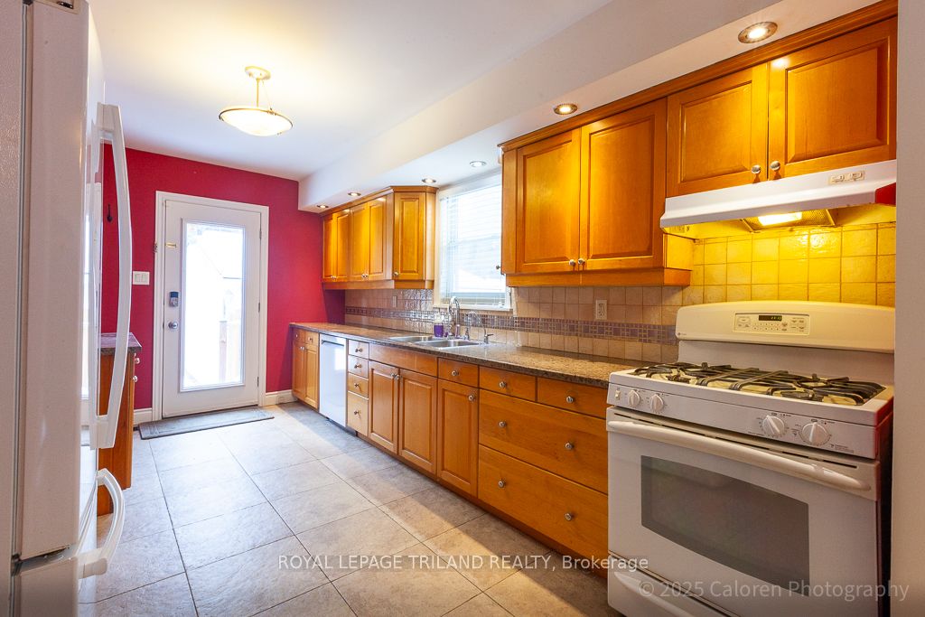 253 Riverside Drive Property Photo 35