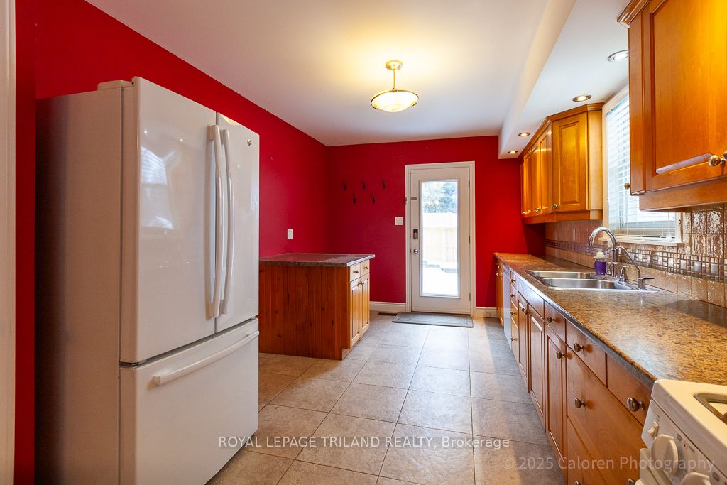 253 Riverside Drive Property Photo 36