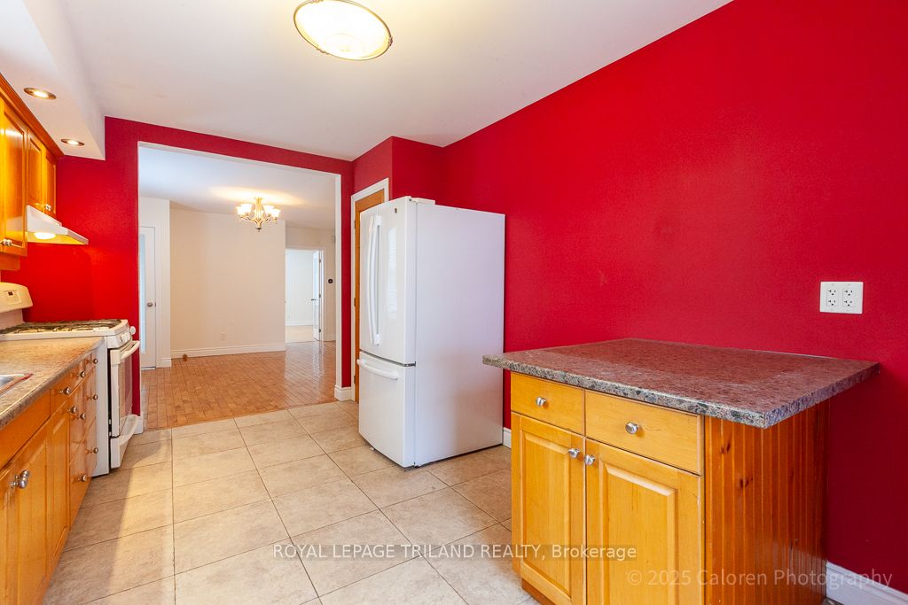 253 Riverside Drive Property Photo 37