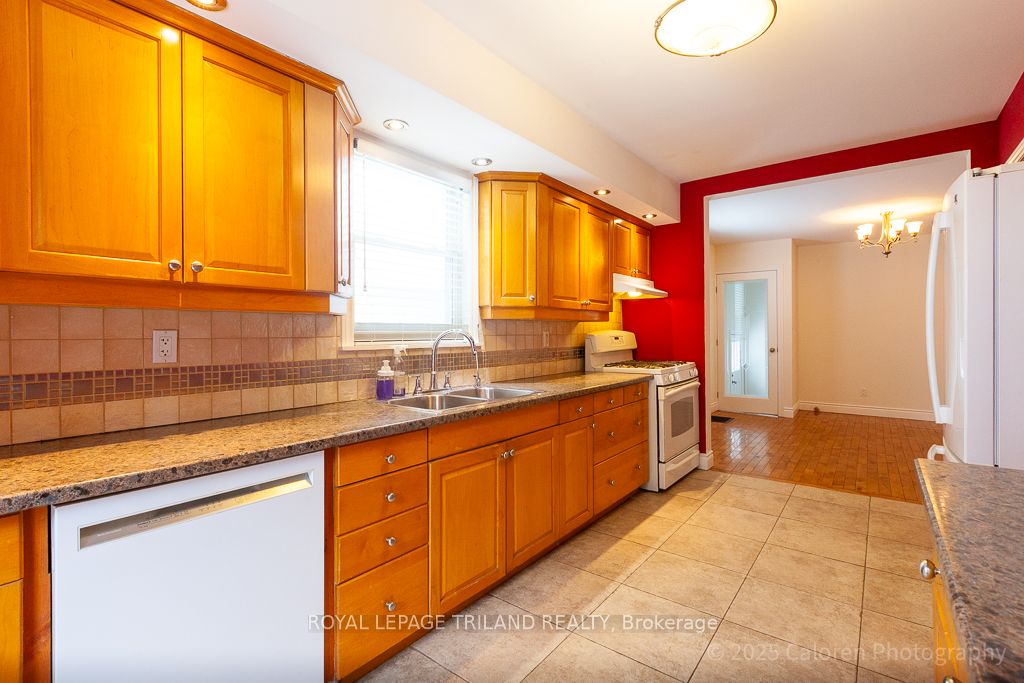 253 Riverside Drive Property Photo 38