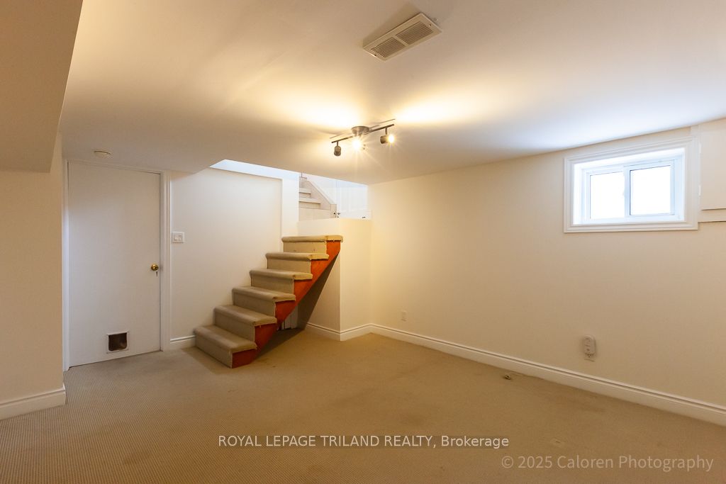 253 Riverside Drive Property Photo 40