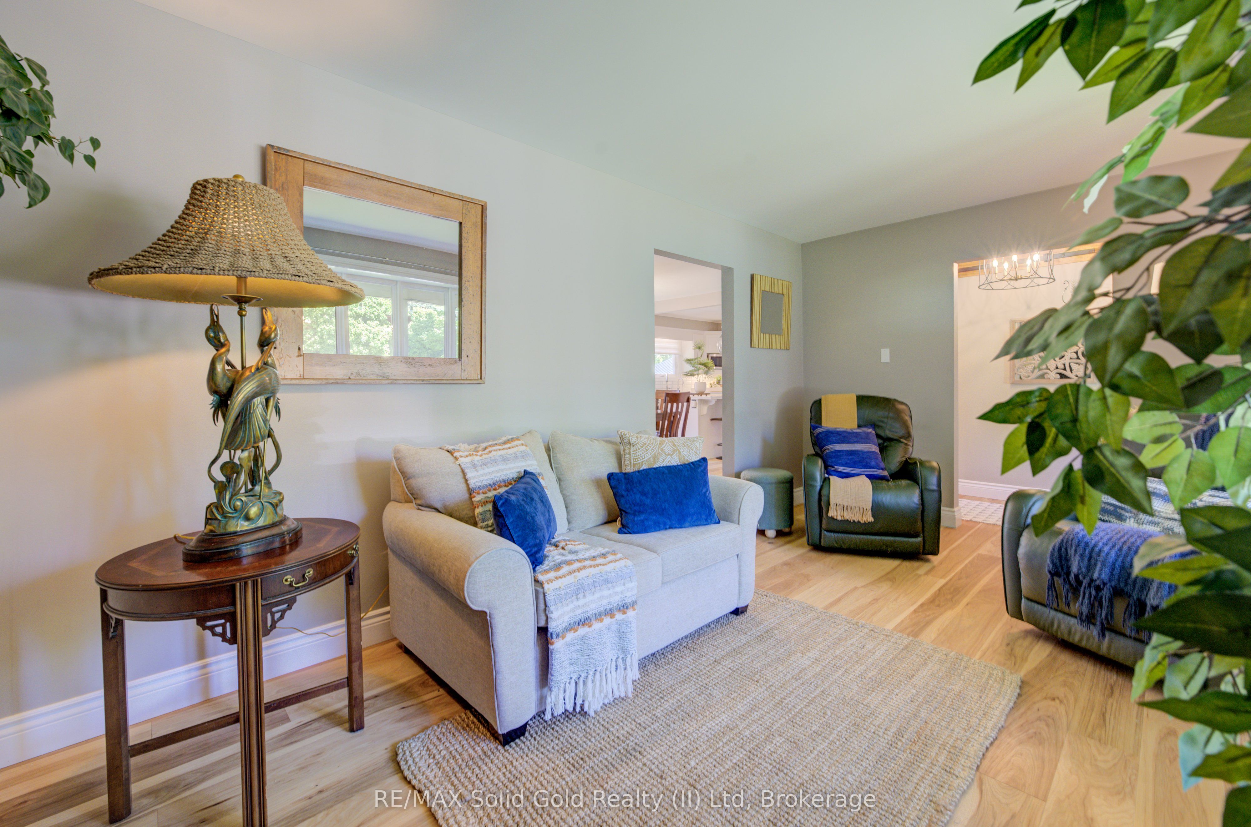 1076 Henry Street Property Photo 17