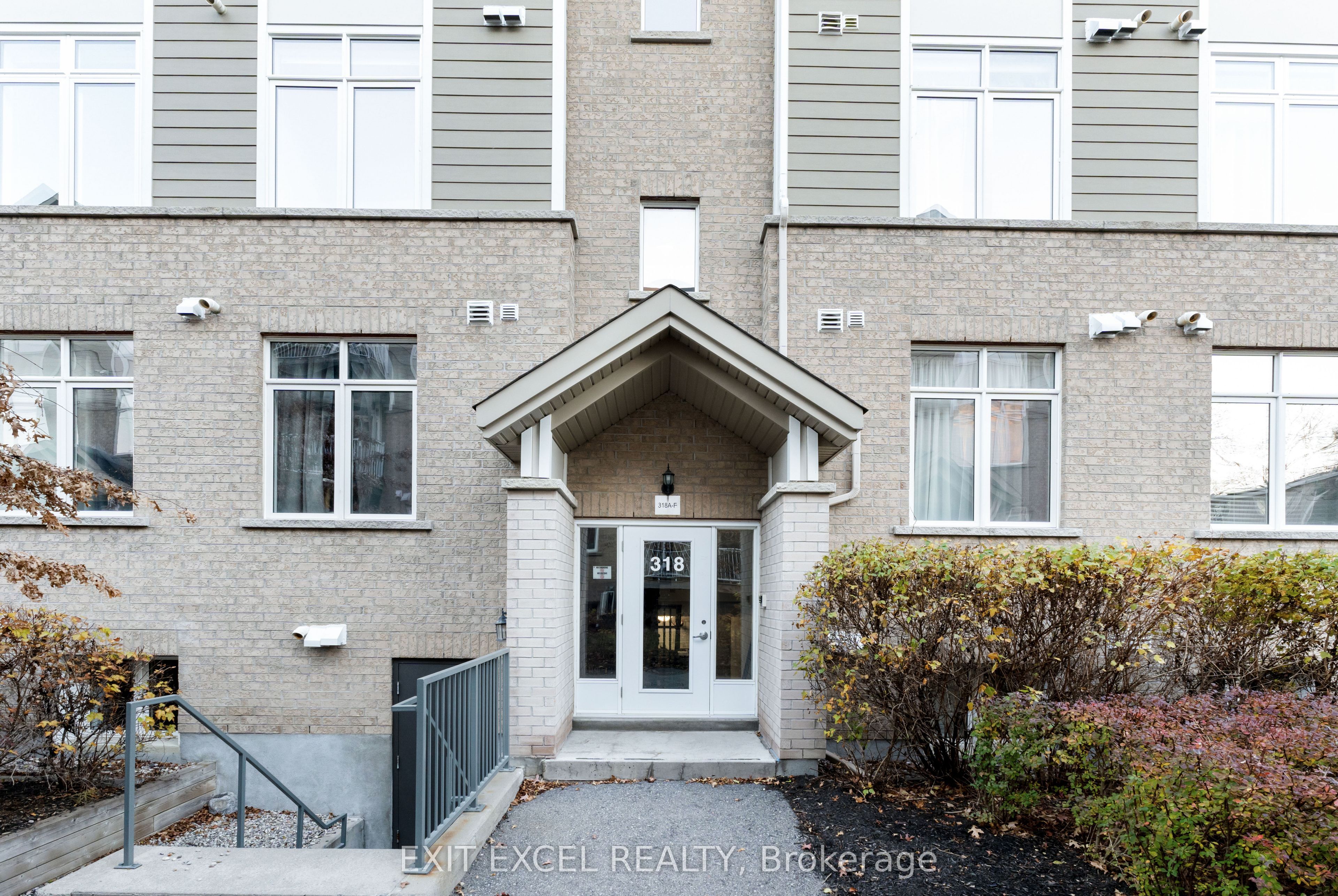 #c - 318 Everest Property Photo 1