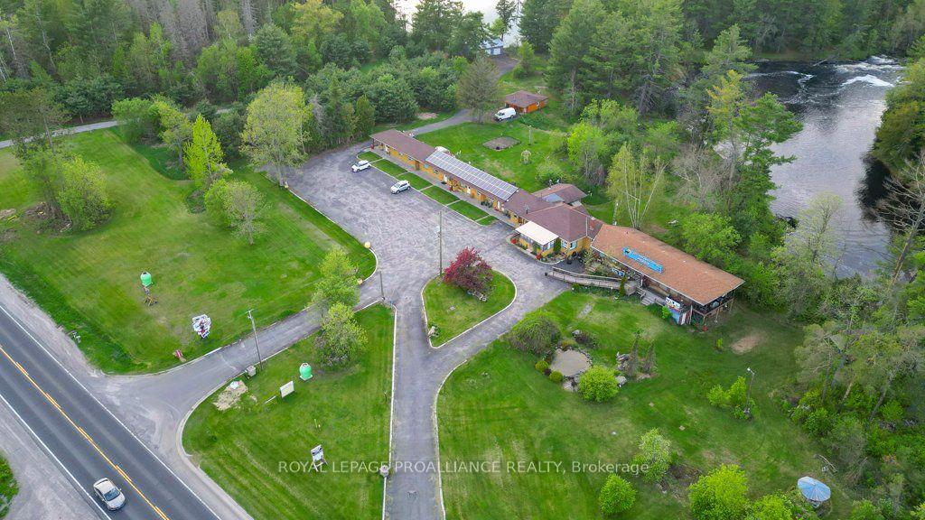 108575 Highway 7 Highway Property Photo 1
