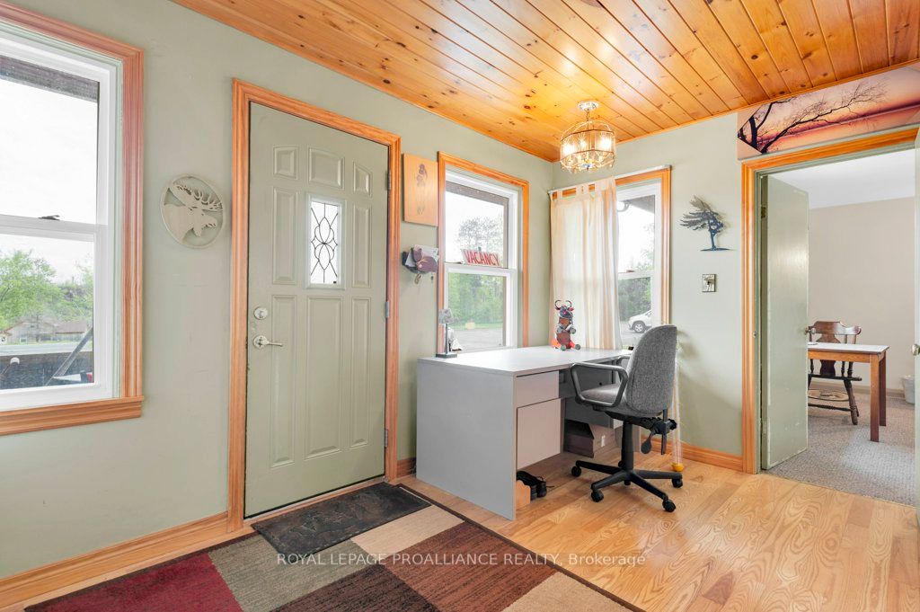 108575 Highway 7 Highway Property Photo 20