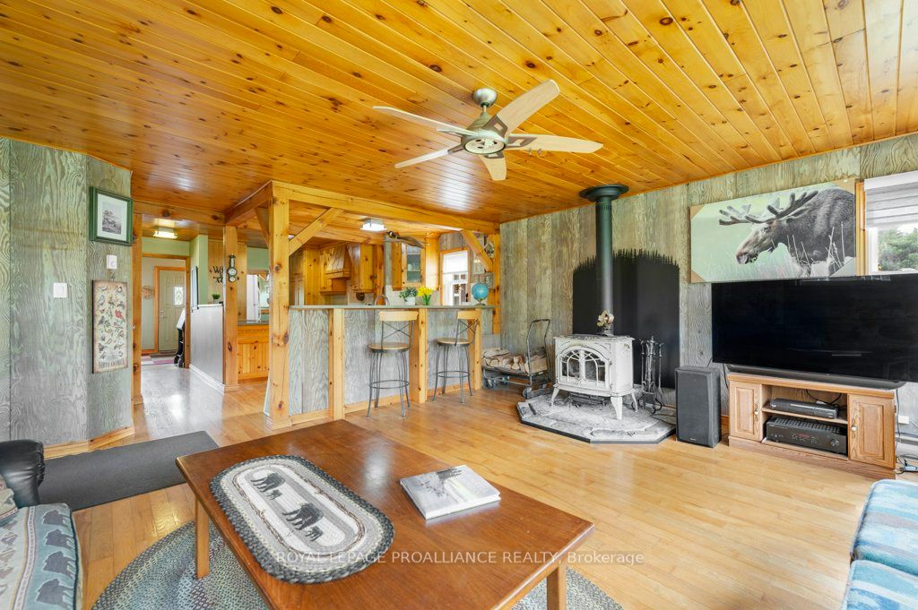 108575 Highway 7 Highway Property Photo 26