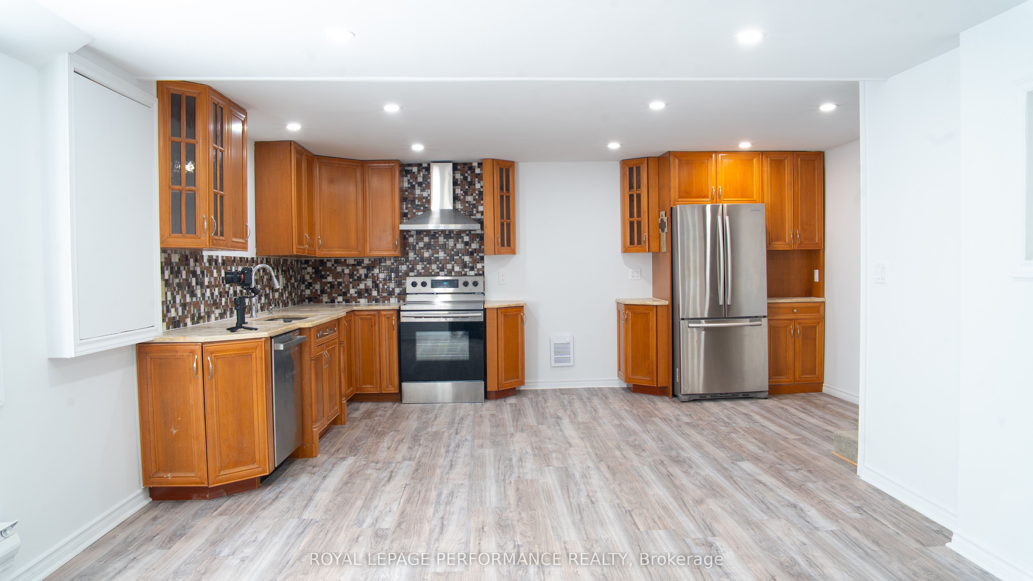621 Edwards Street Property Photo 3
