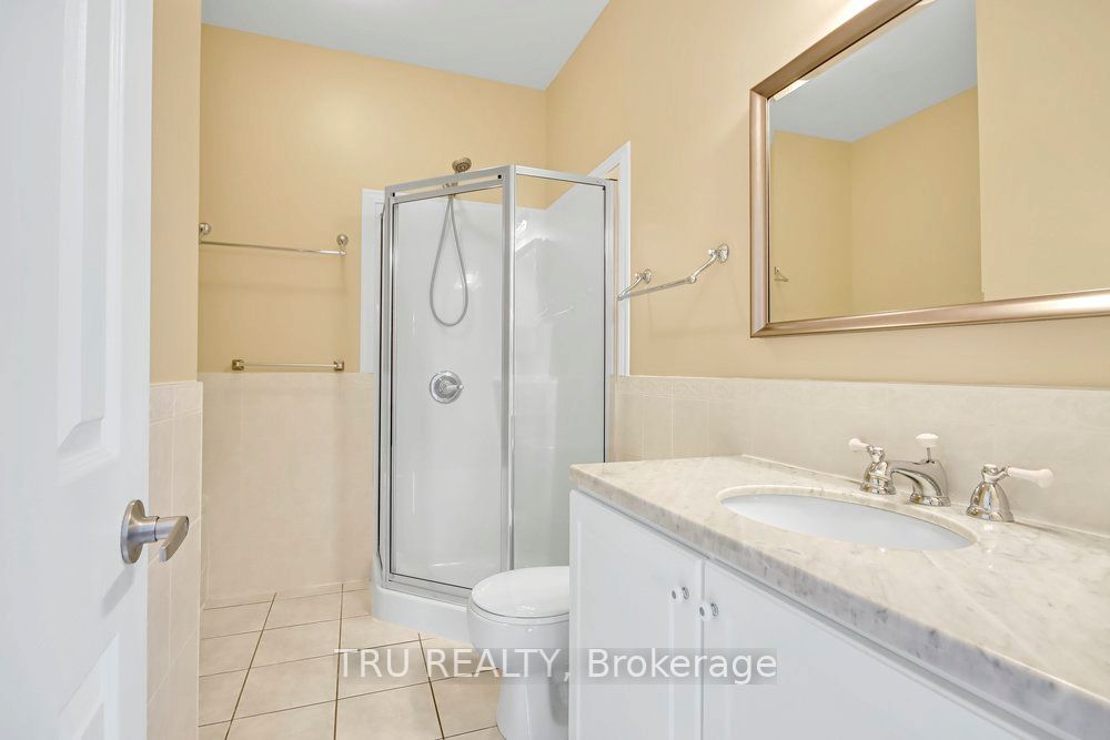 108 Villageview Private Property Photo 19