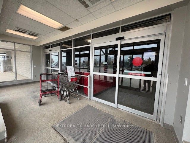 2954 Ontario Street Property Photo 15