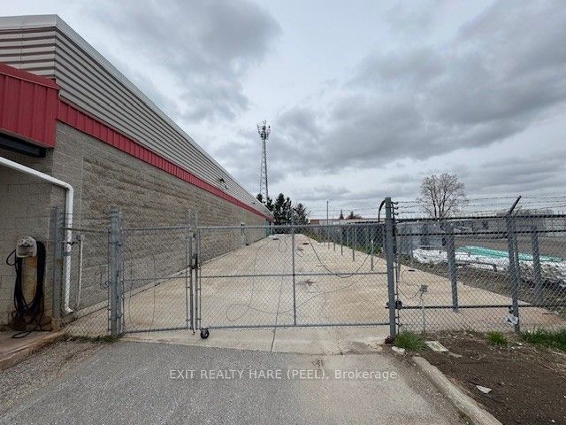 2954 Ontario Street Property Photo 16