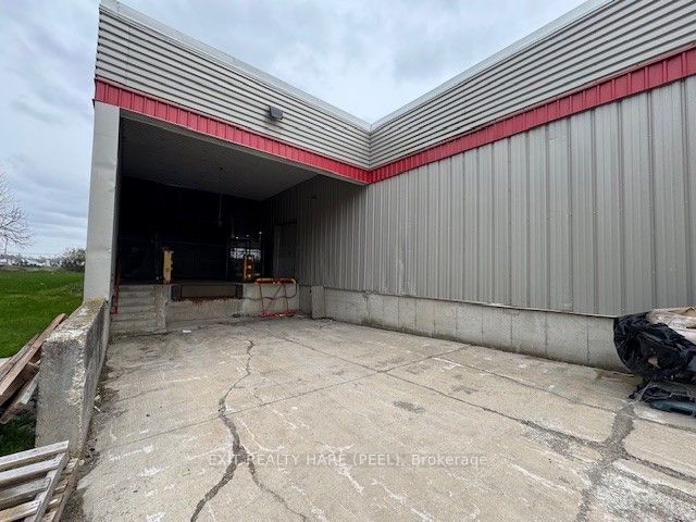 2954 Ontario Street Property Photo 18