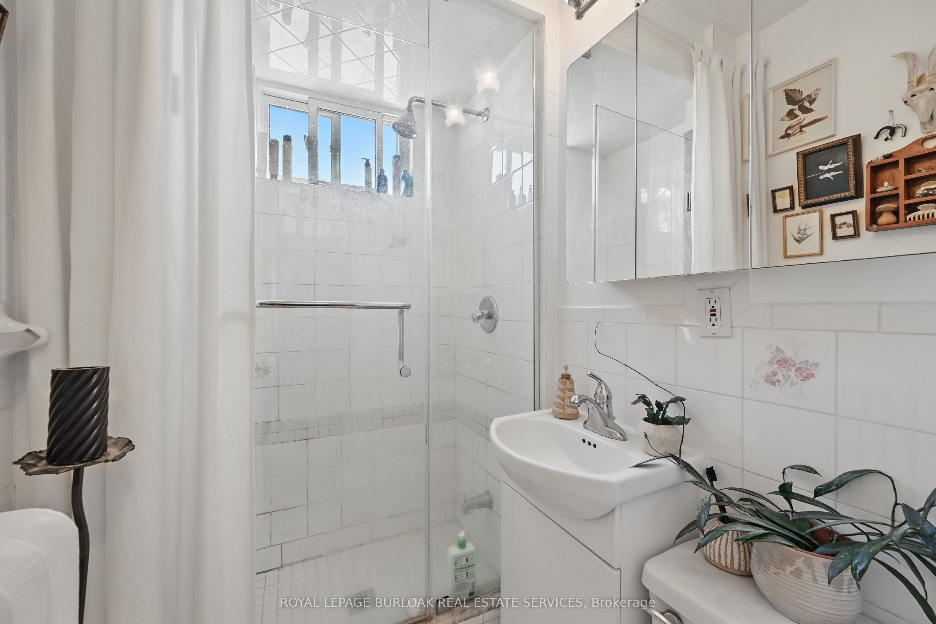55 Barton Street Property Photo 10