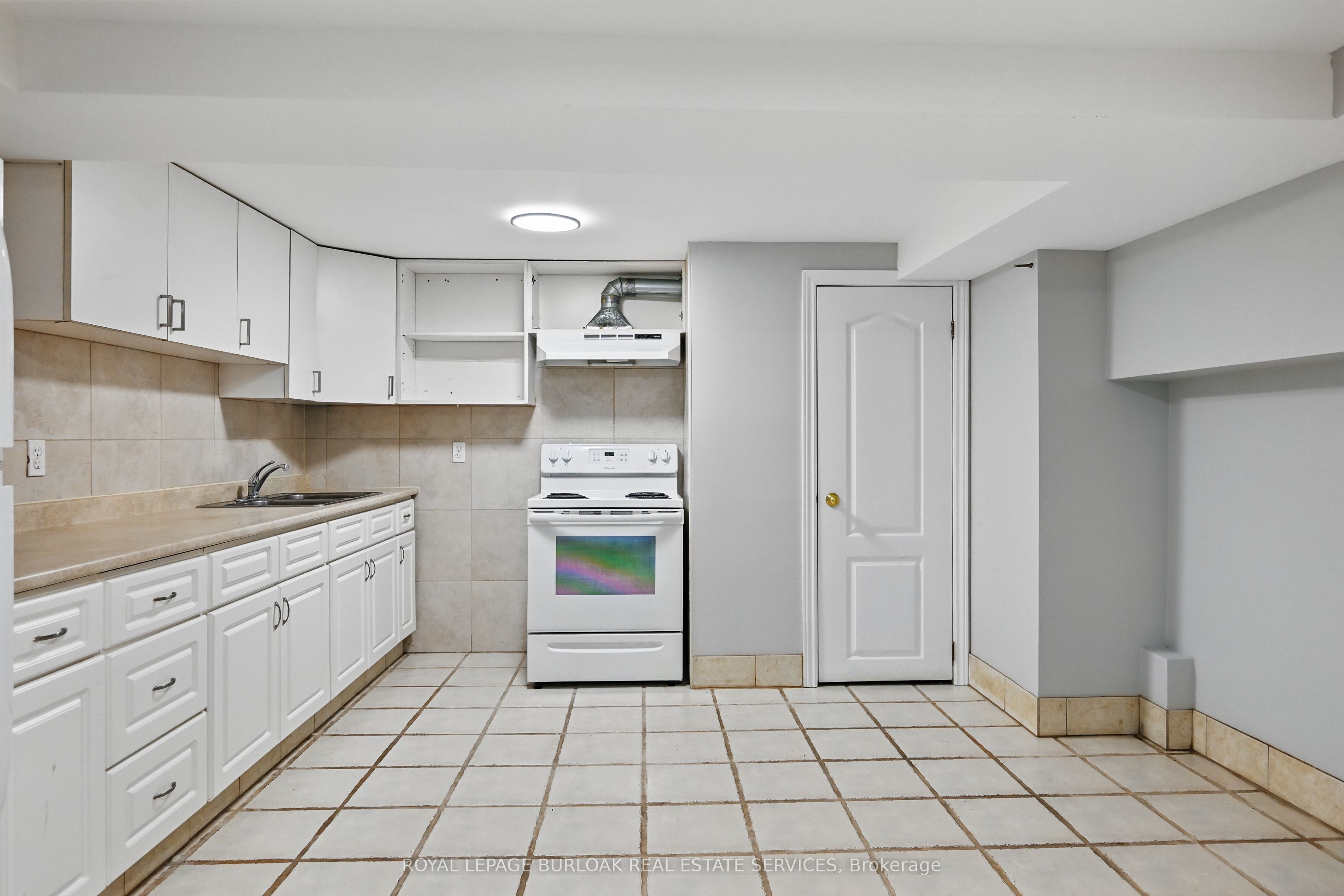 55 Barton Street Property Photo 43