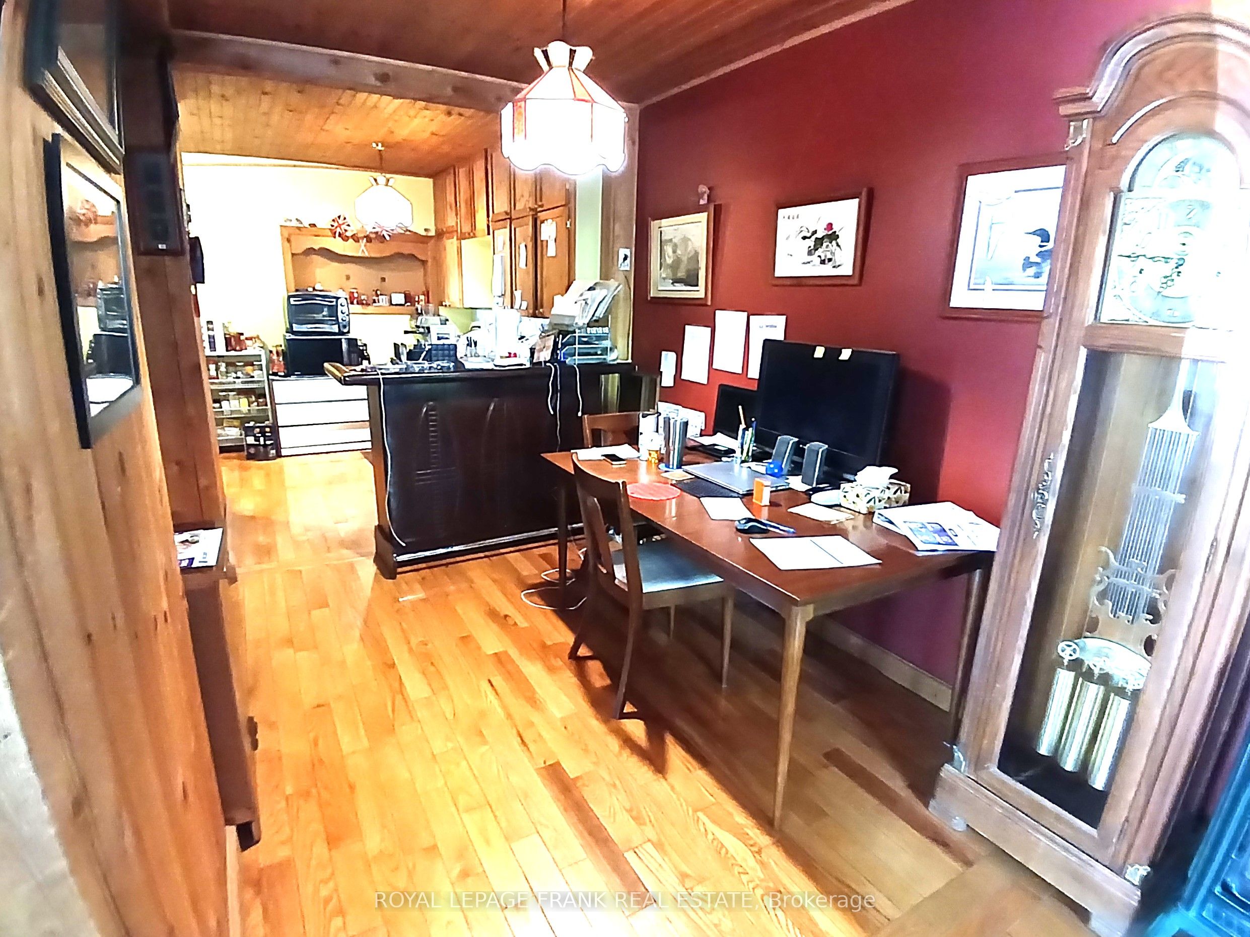 260 James St Property Photo 21