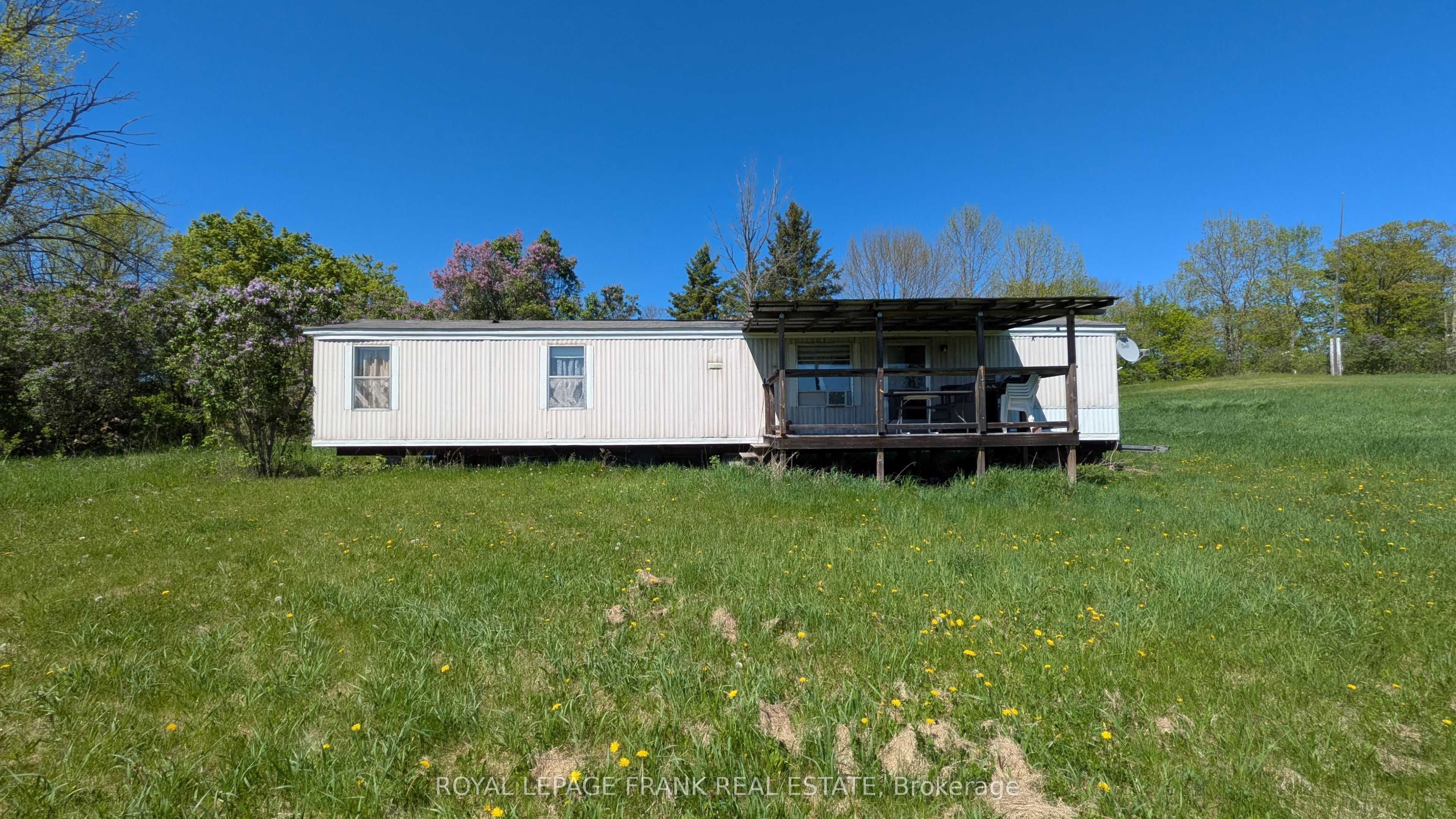 260 James St Property Photo 31