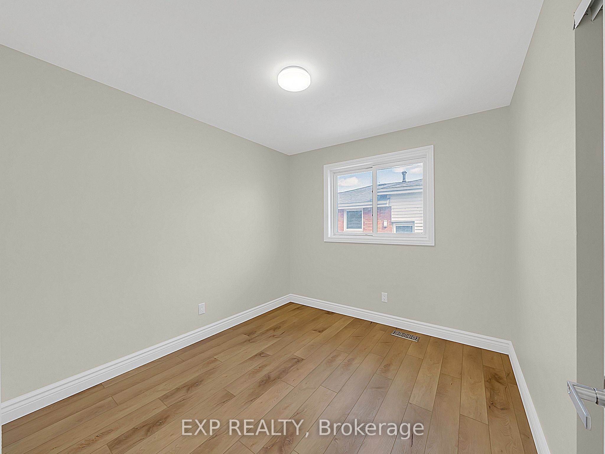 2780 Forest Glade Drive Property Photo 23