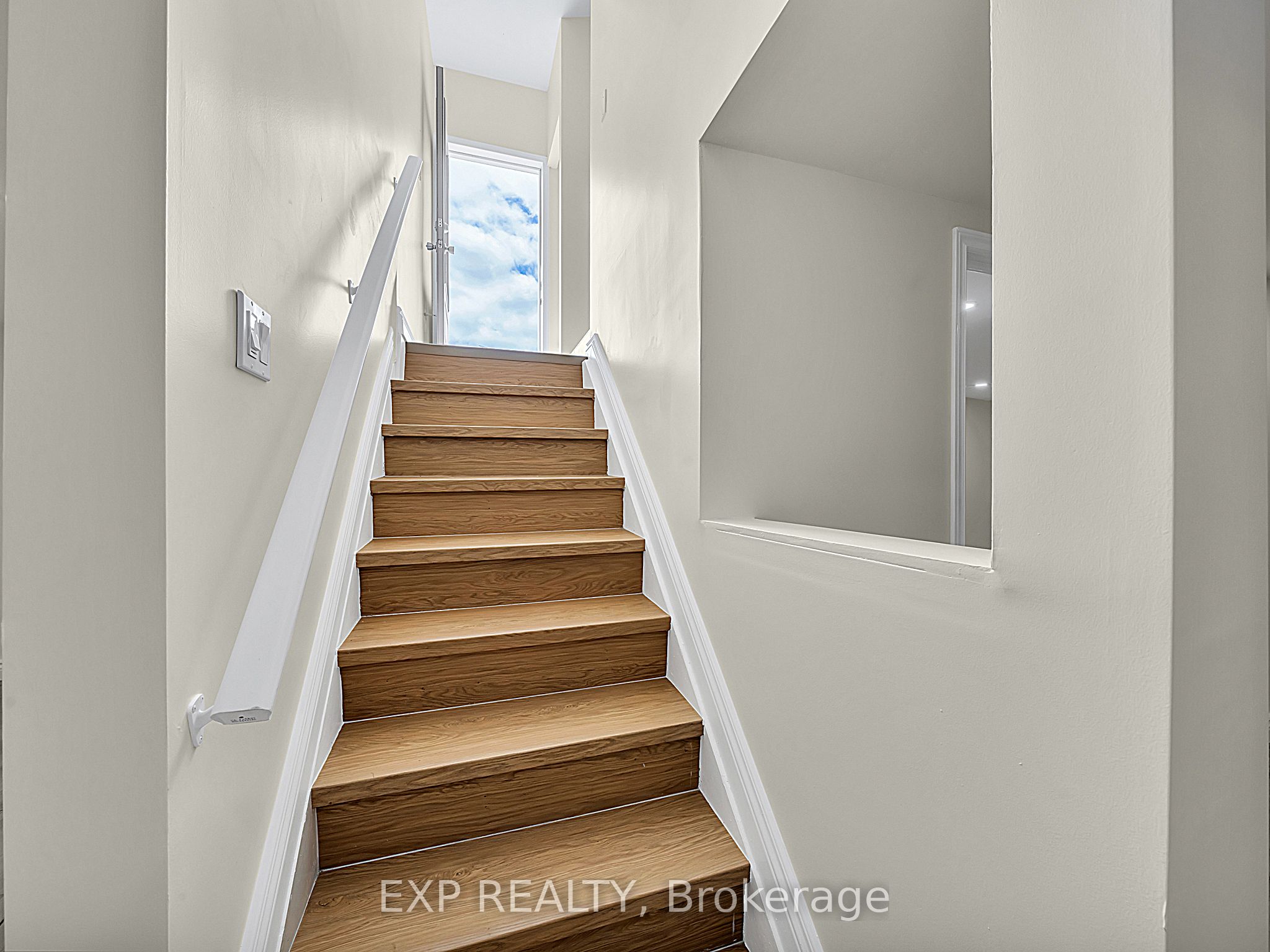2780 Forest Glade Drive Property Photo 26
