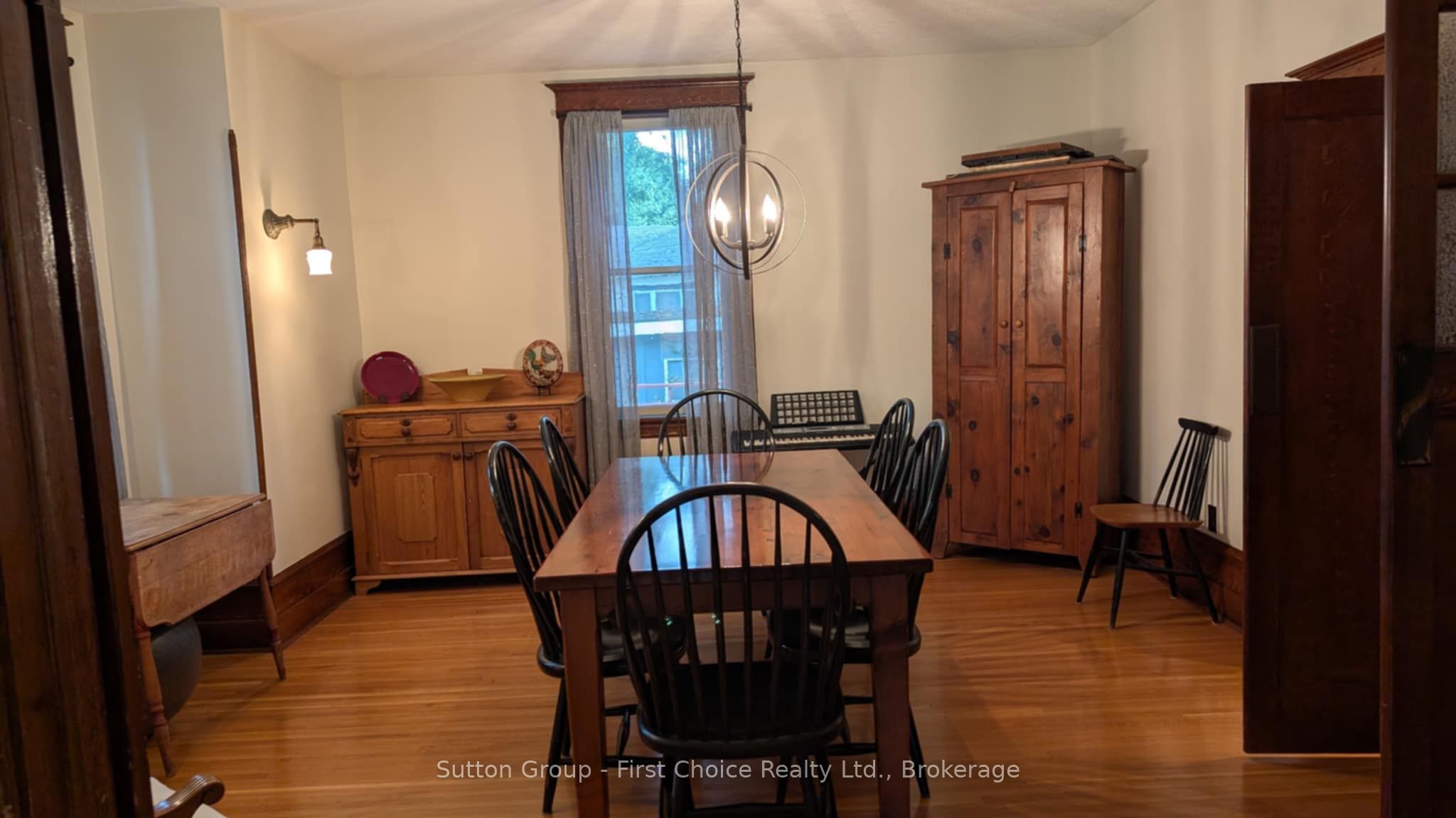 135 St. David Street N Property Photo 18
