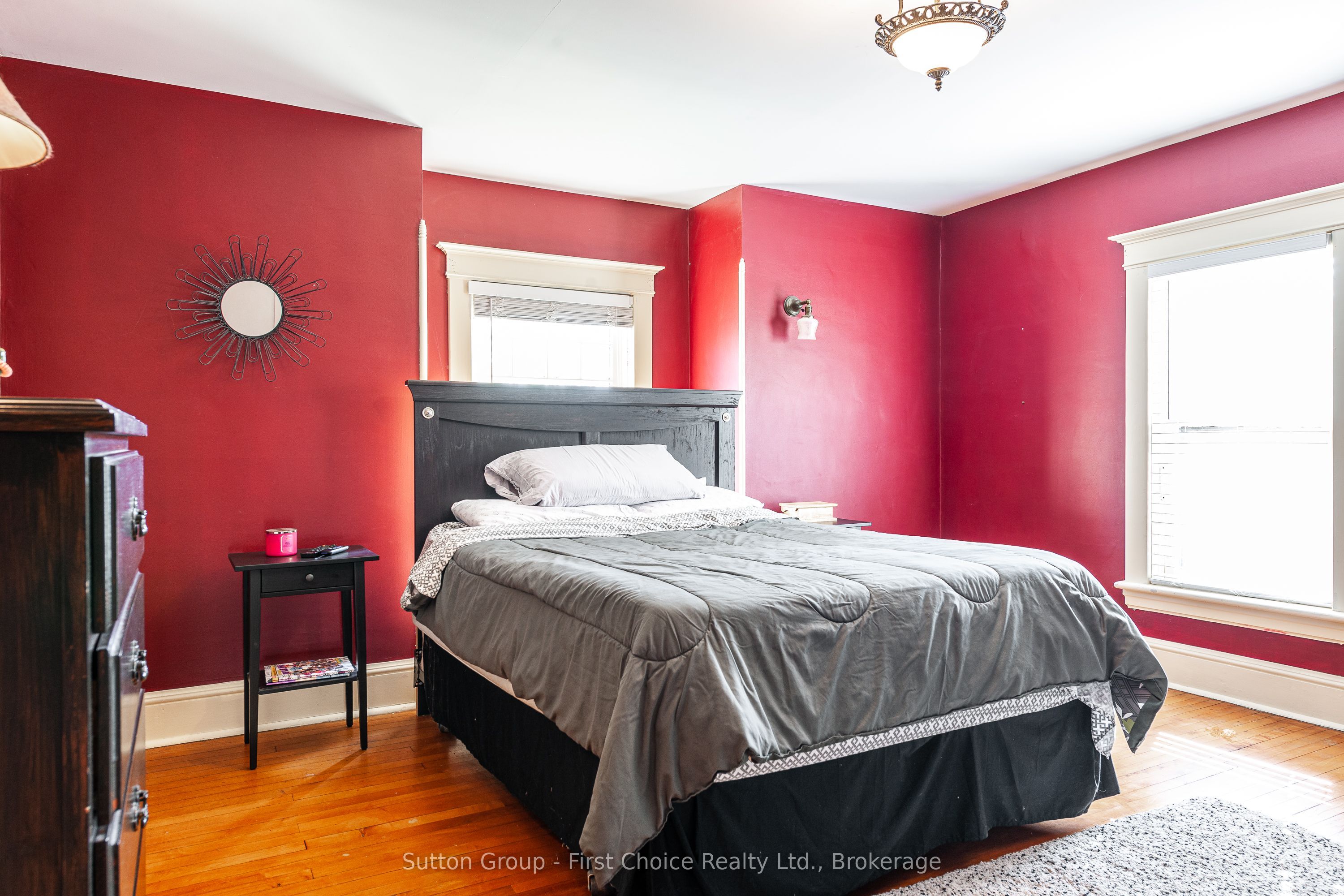 135 St. David Street N Property Photo 35
