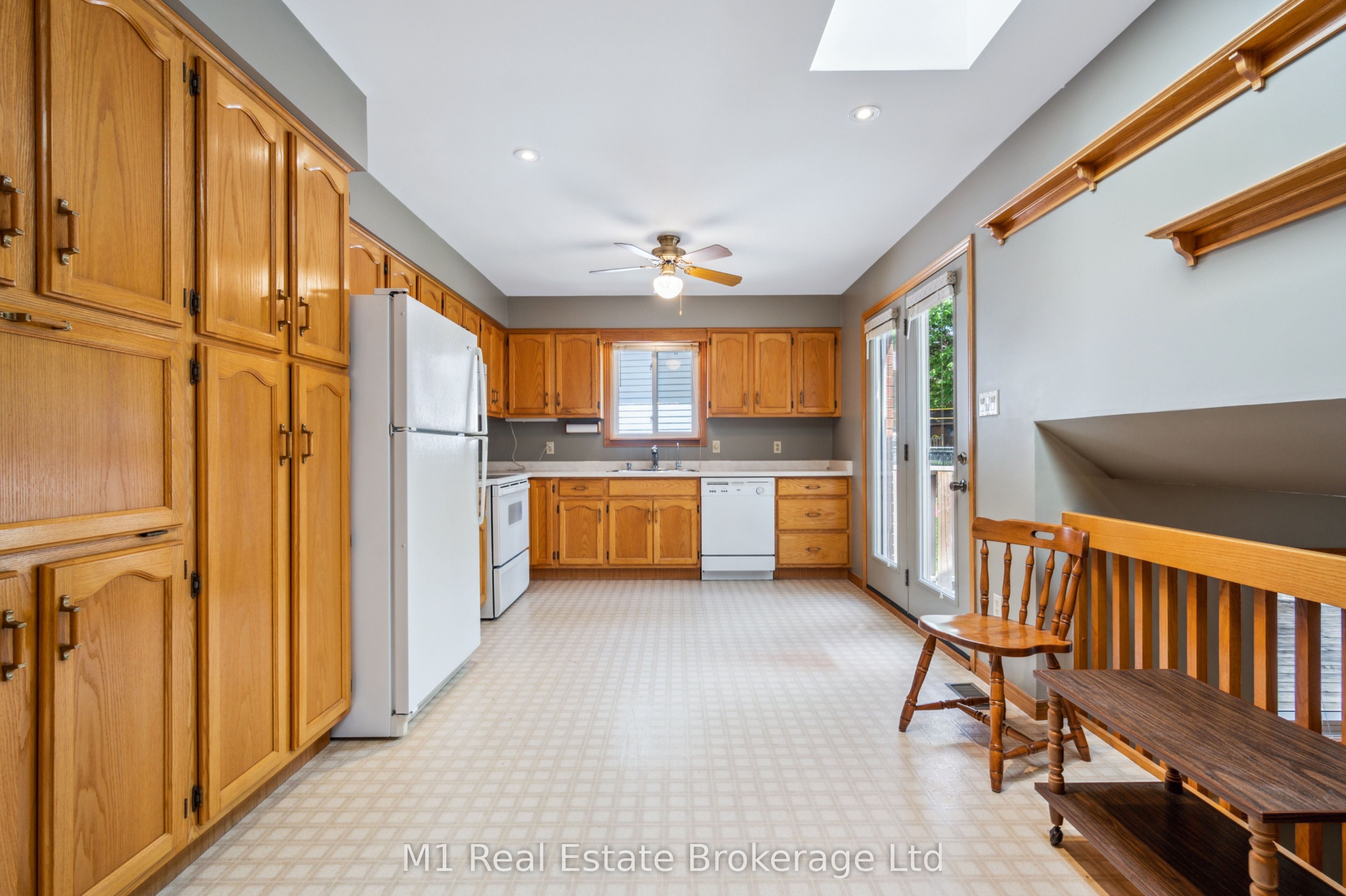 82 Crane Drive Property Photo 14