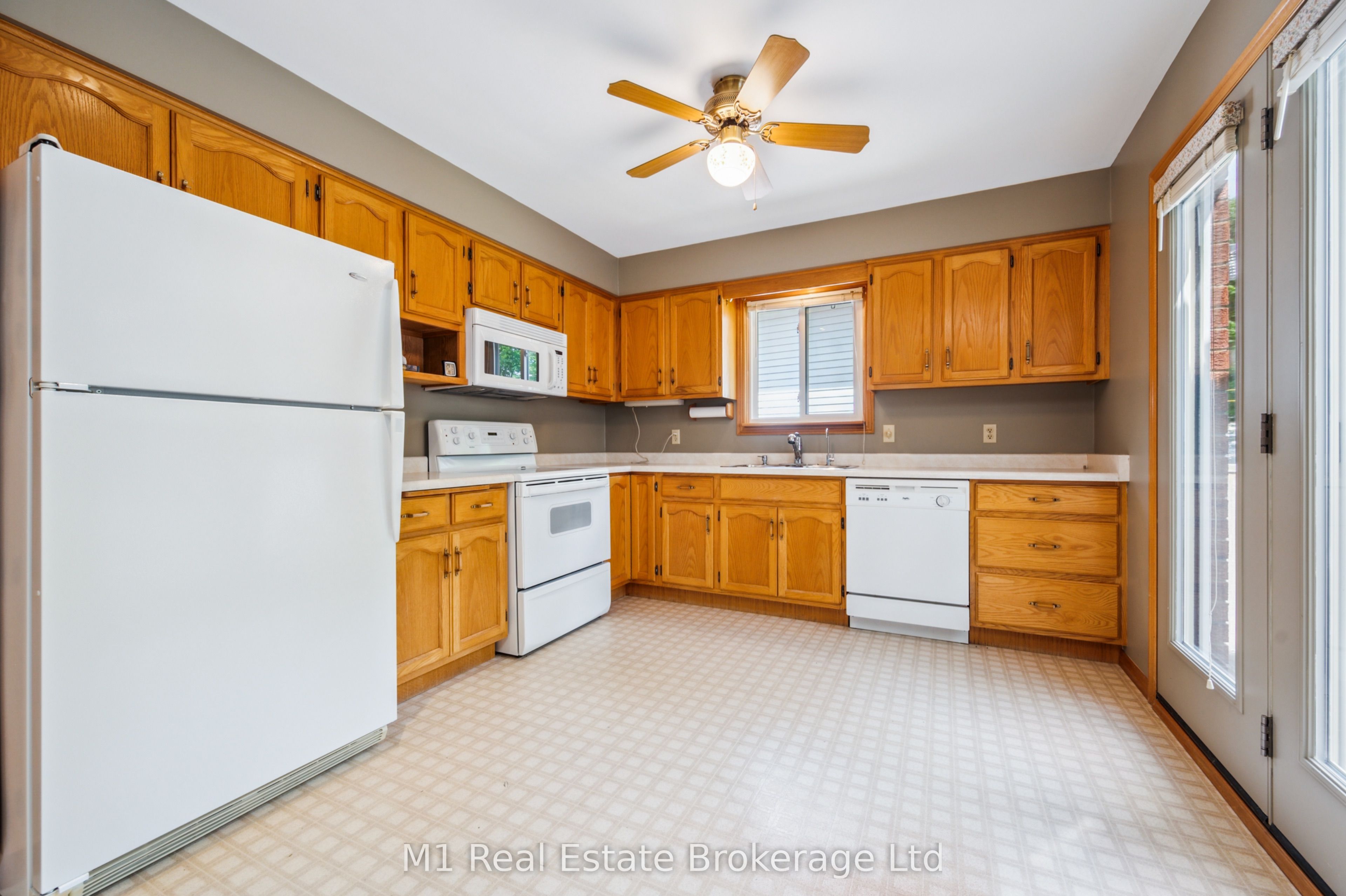 82 Crane Drive Property Photo 15