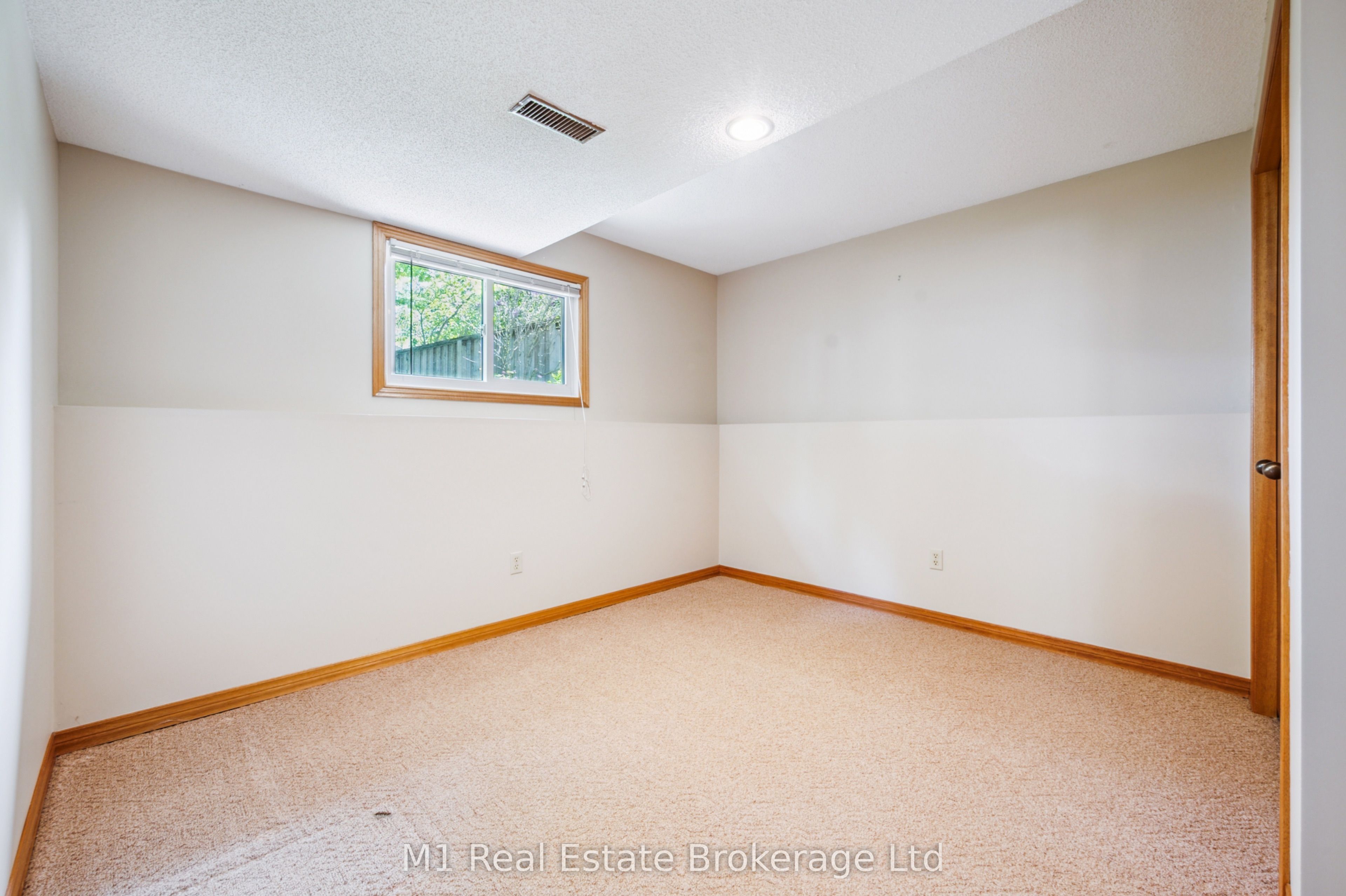 82 Crane Drive Property Photo 23