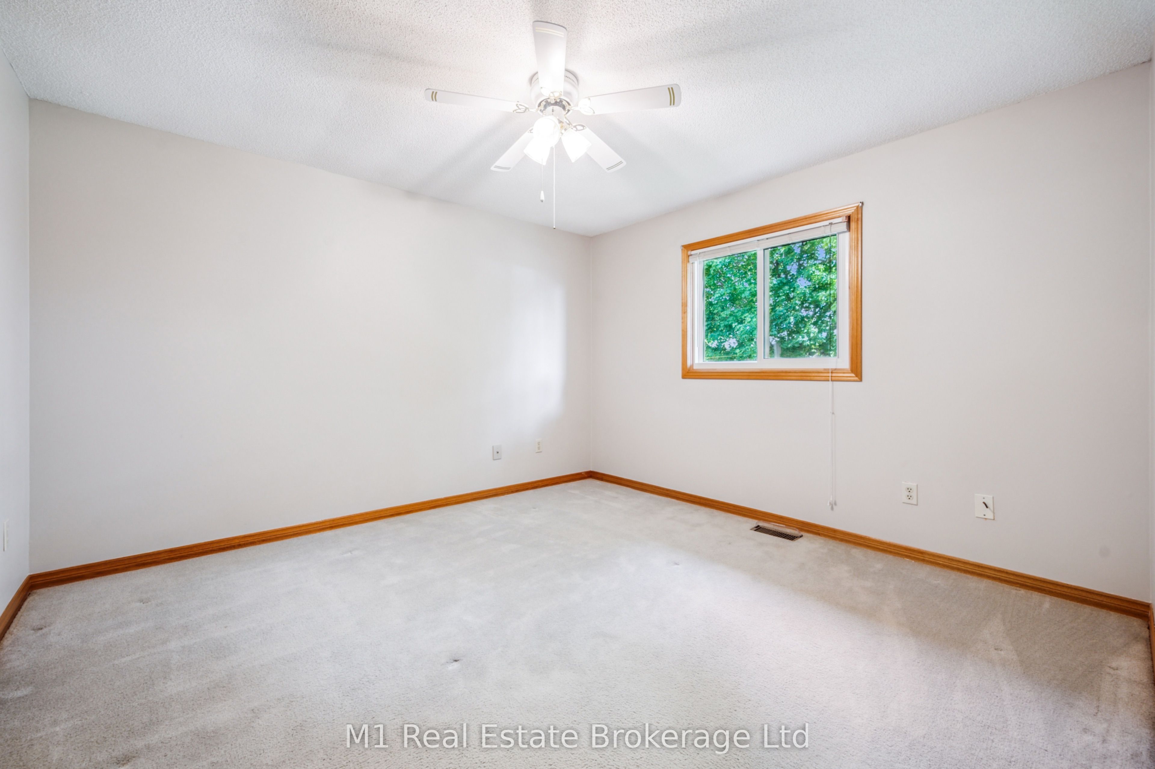 82 Crane Drive Property Photo 28