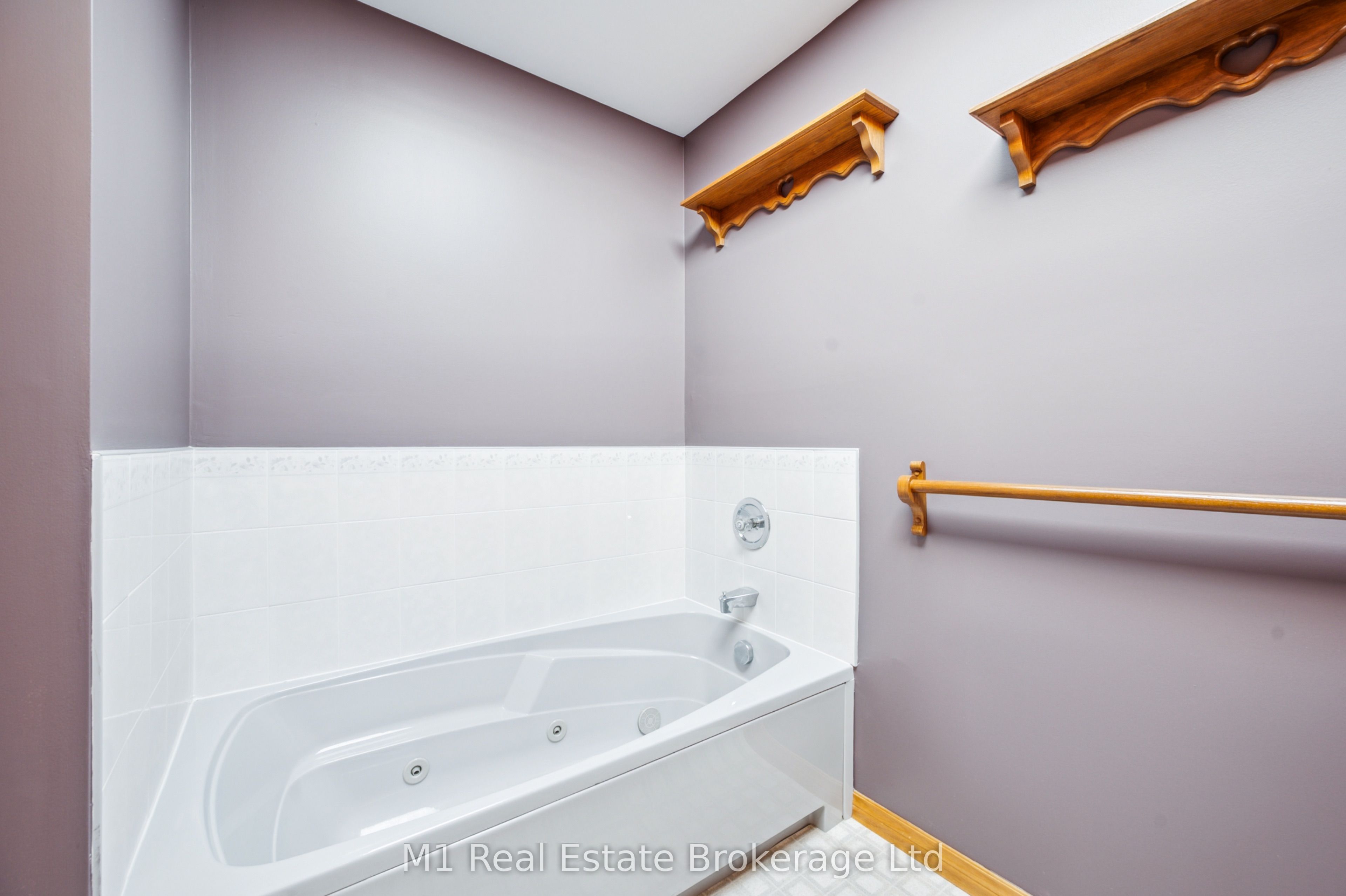 82 Crane Drive Property Photo 32