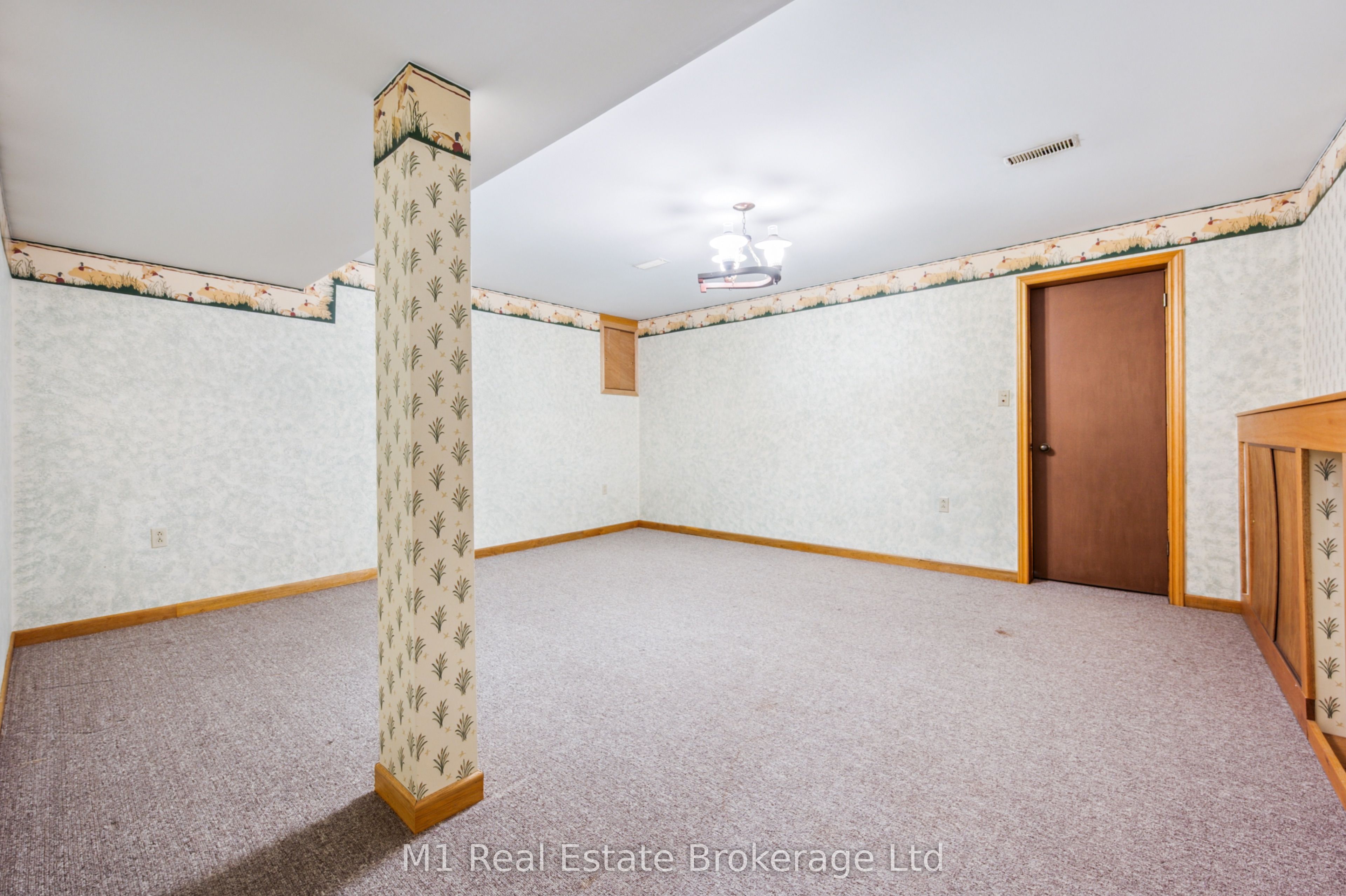 82 Crane Drive Property Photo 33
