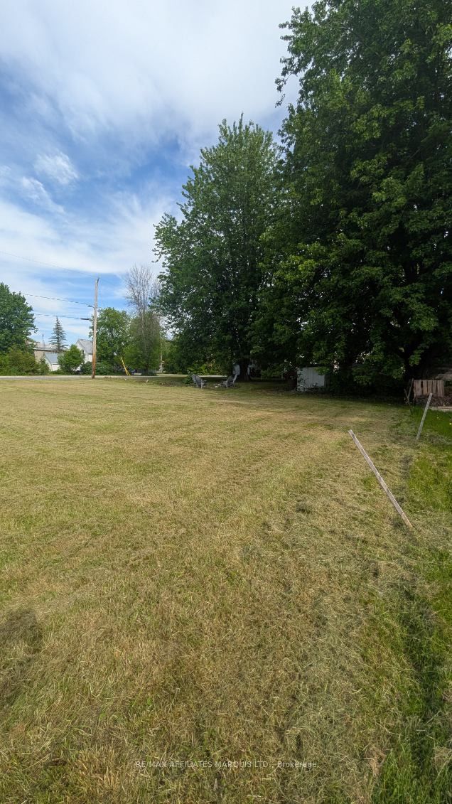 37 Main Street Property Photo 6