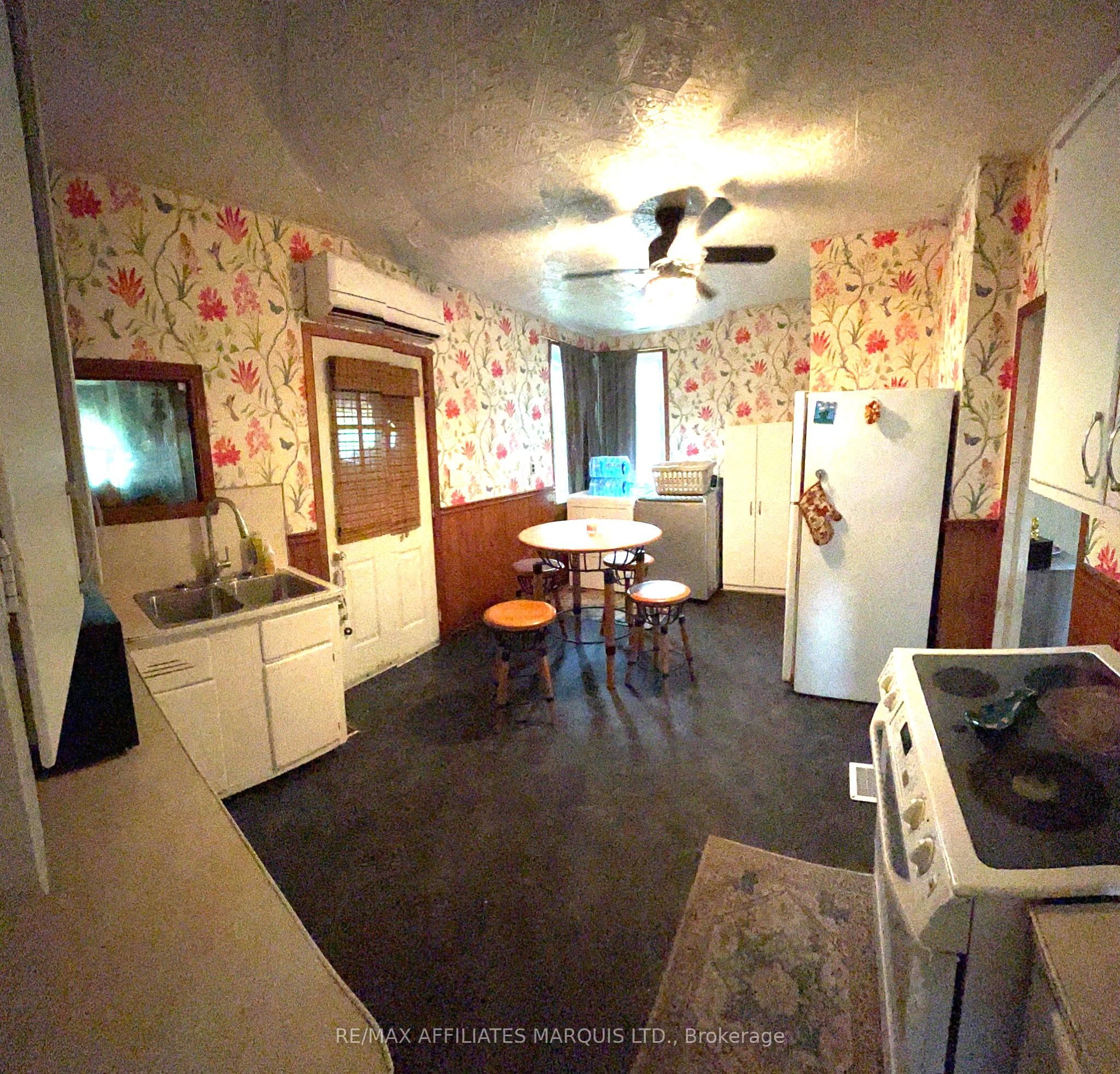 37 Main Street Property Photo 14