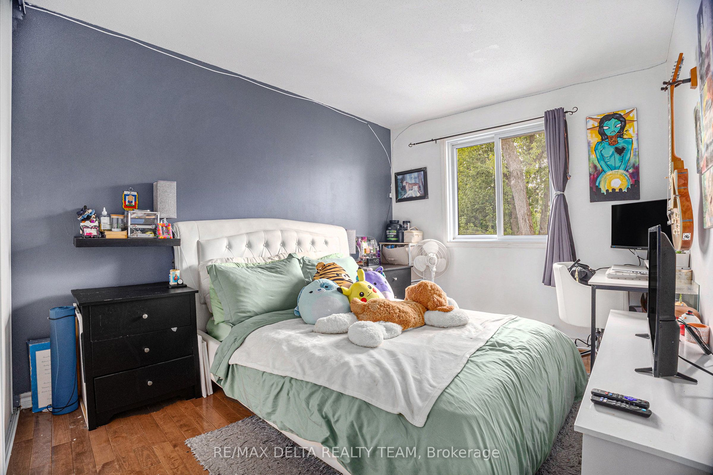 2062 Riviera Terrace Property Photo 11