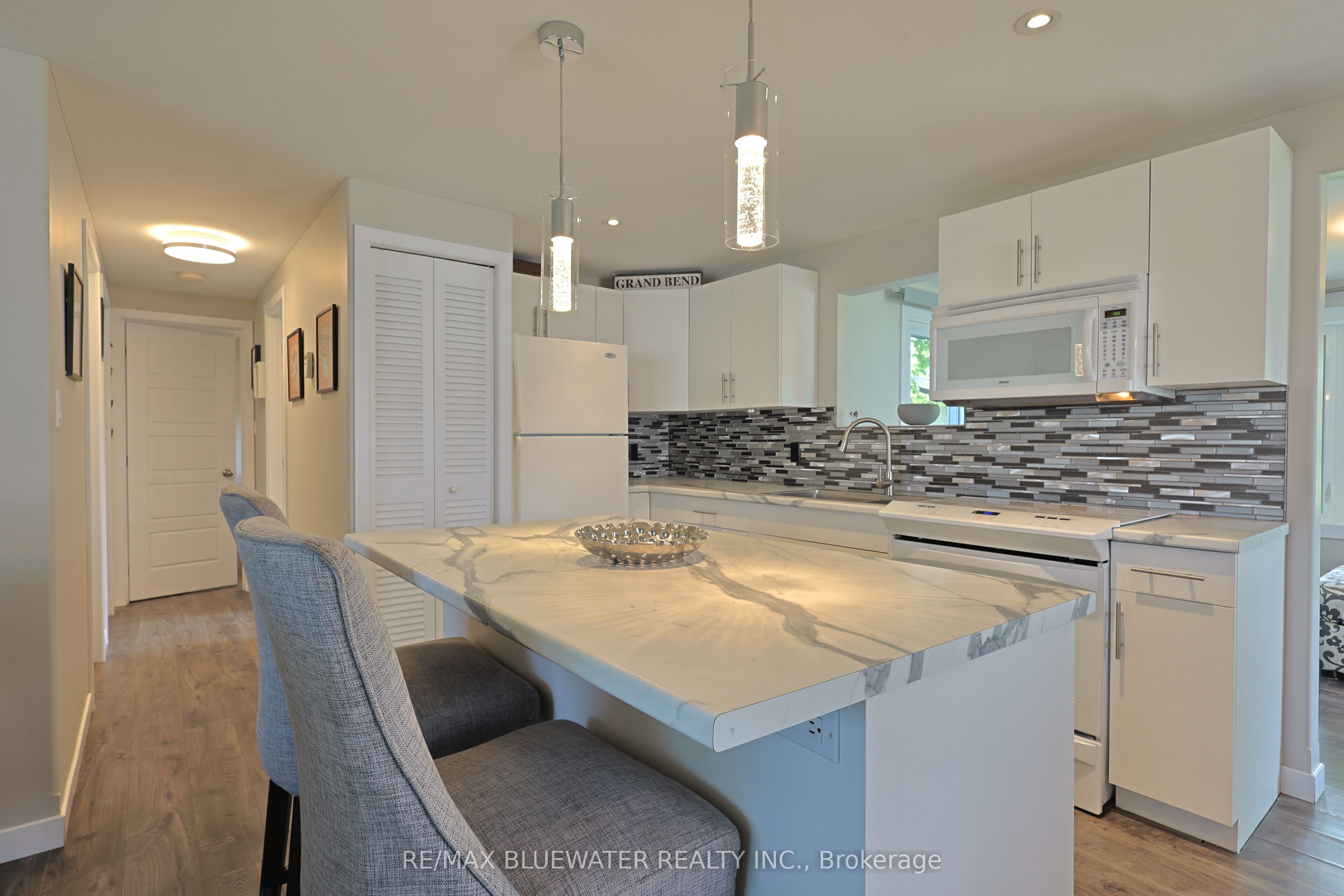 236 Pebble Beach Parkway Property Photo 3