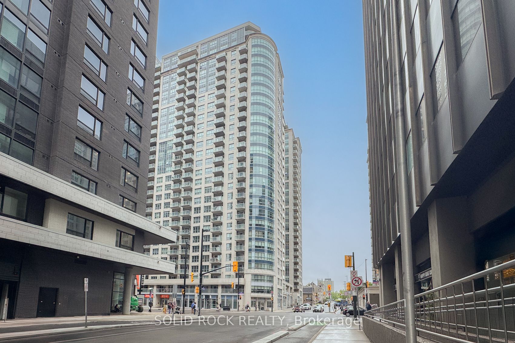 #502 - 242 Rideau Street Property Photo 1