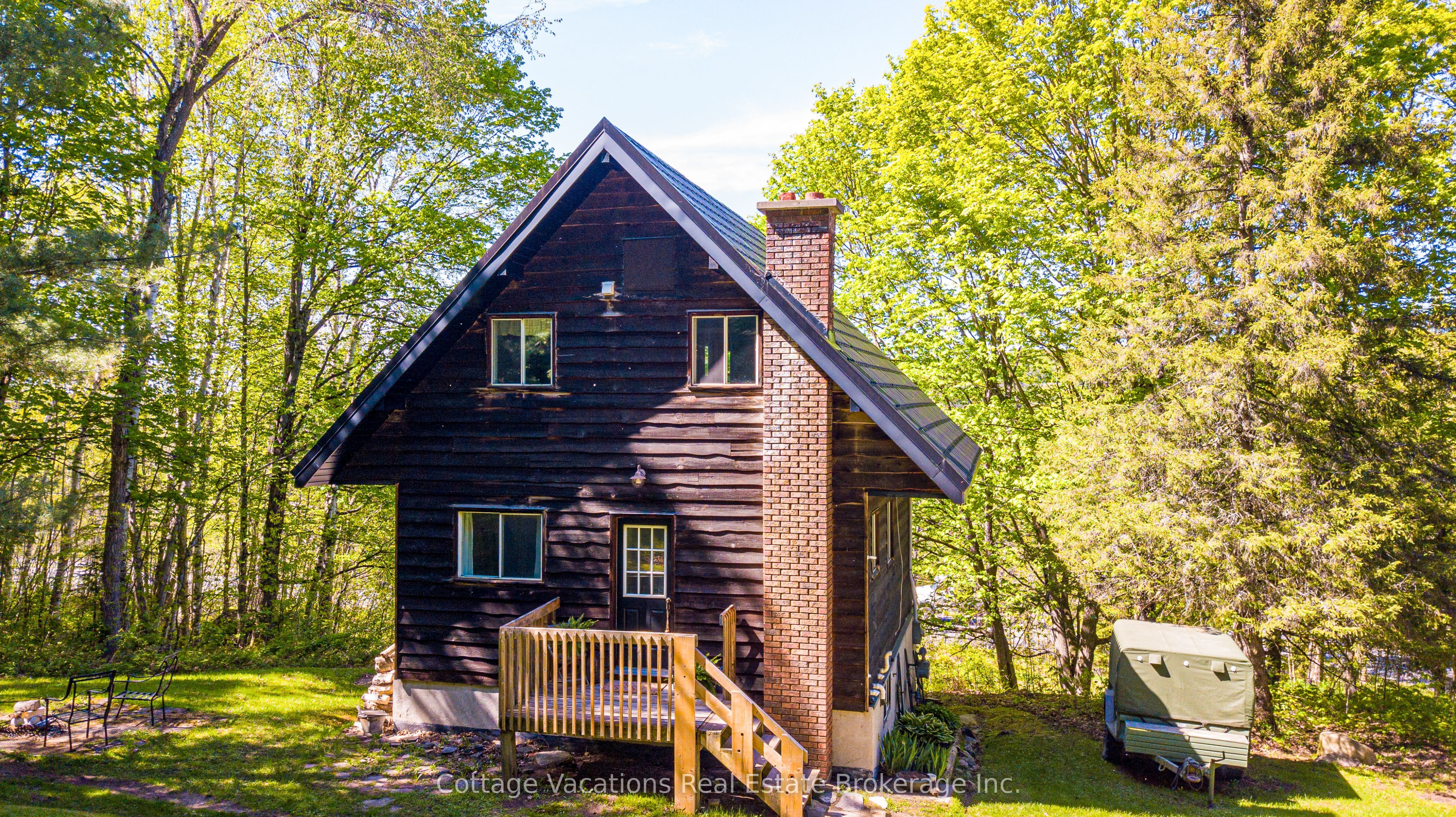 527 Aspdin Road Property Photo 13