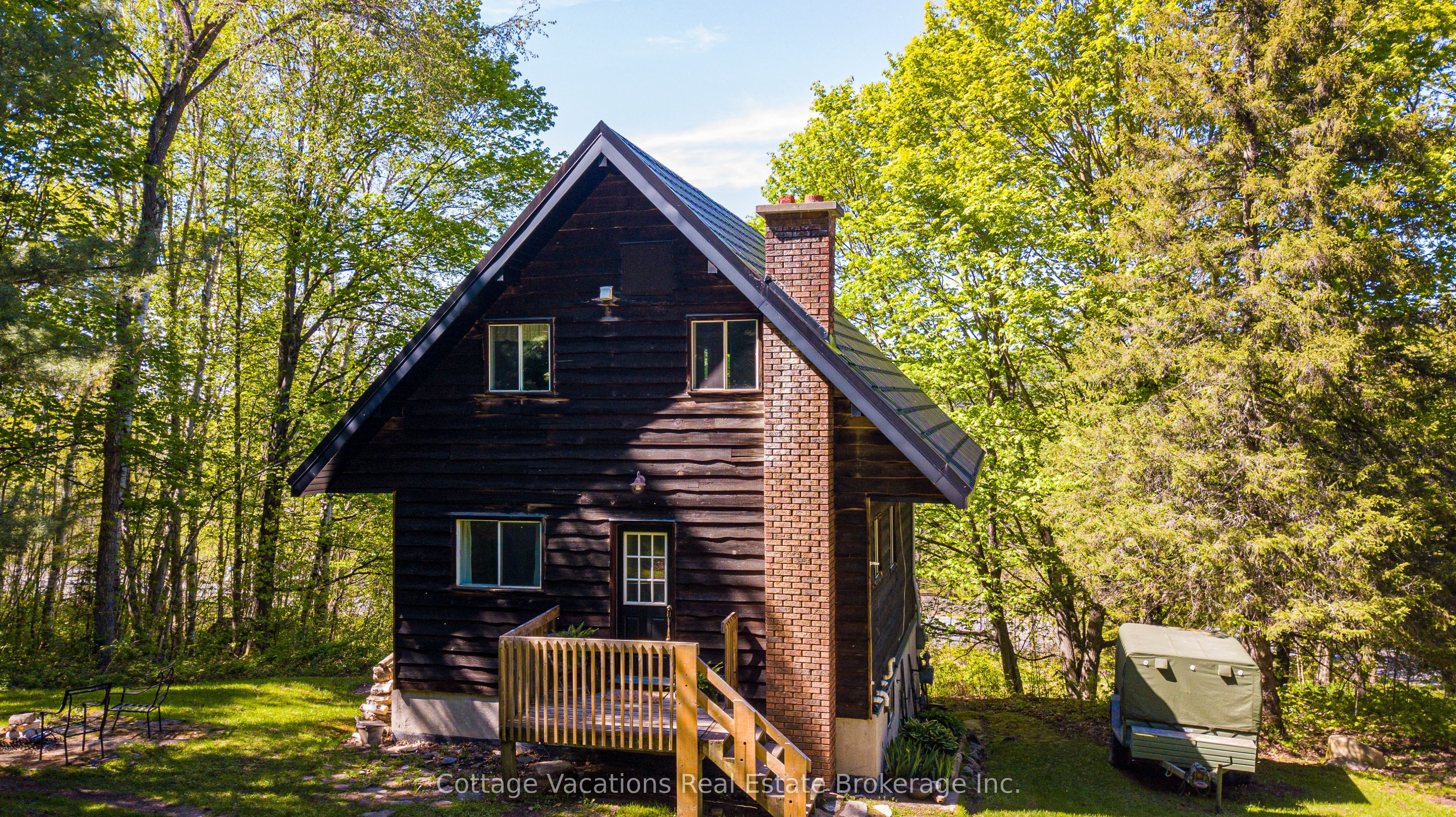 527 Aspdin Road Property Photo 15