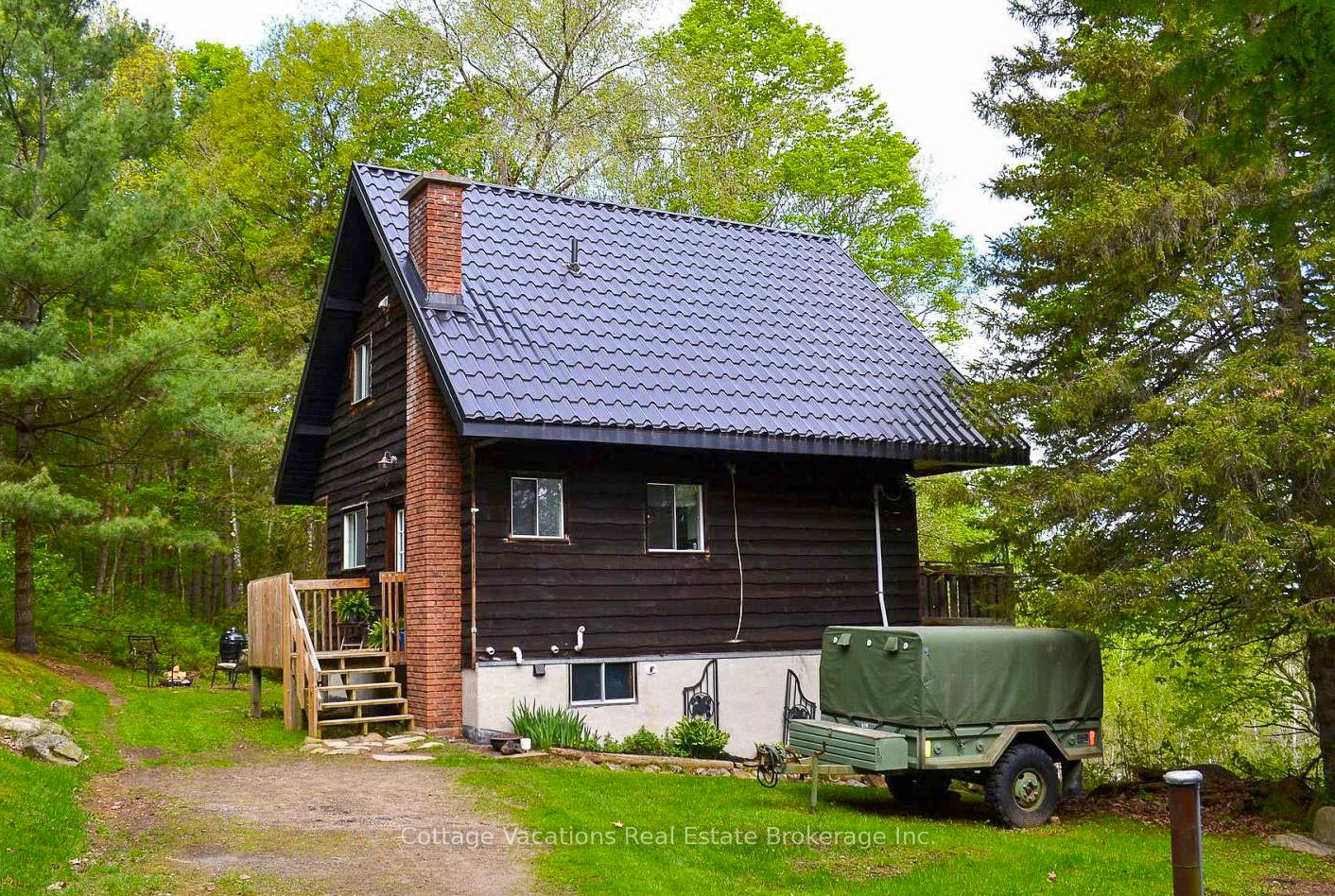 527 Aspdin Road Property Photo 17