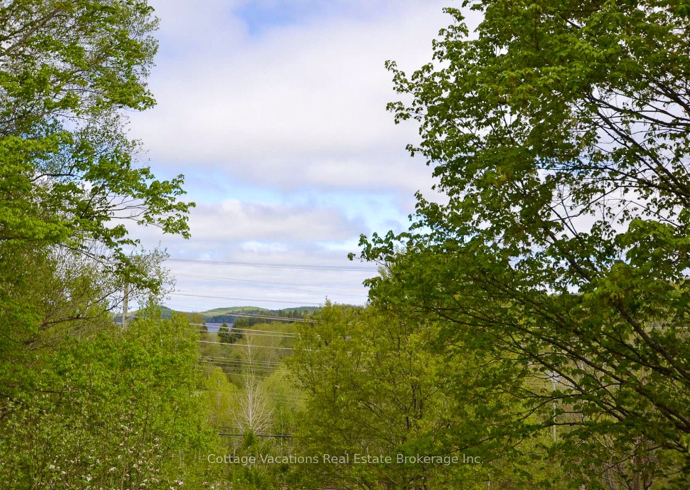 527 Aspdin Road Property Photo 33