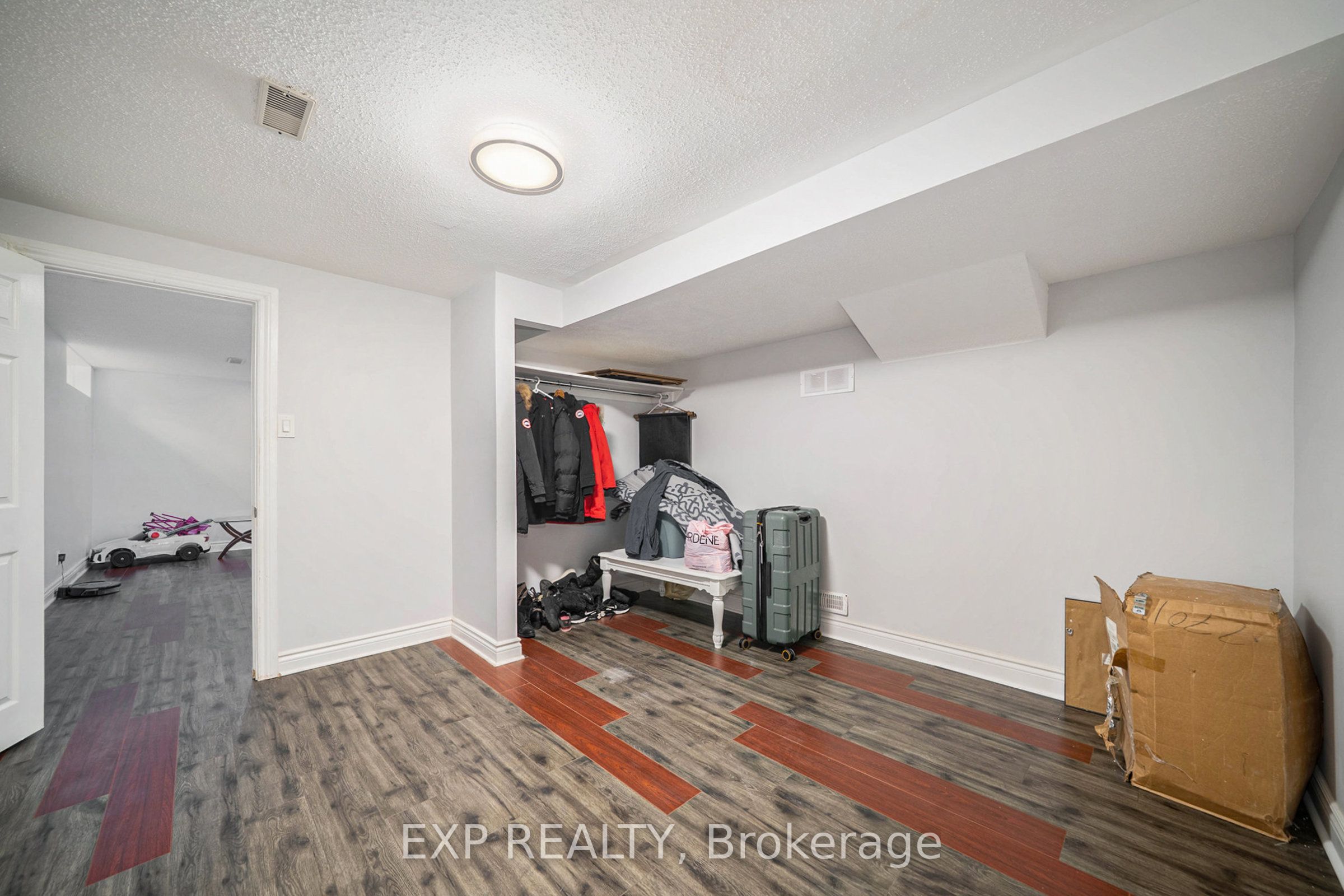 340 Stoneway Drive Property Photo 23